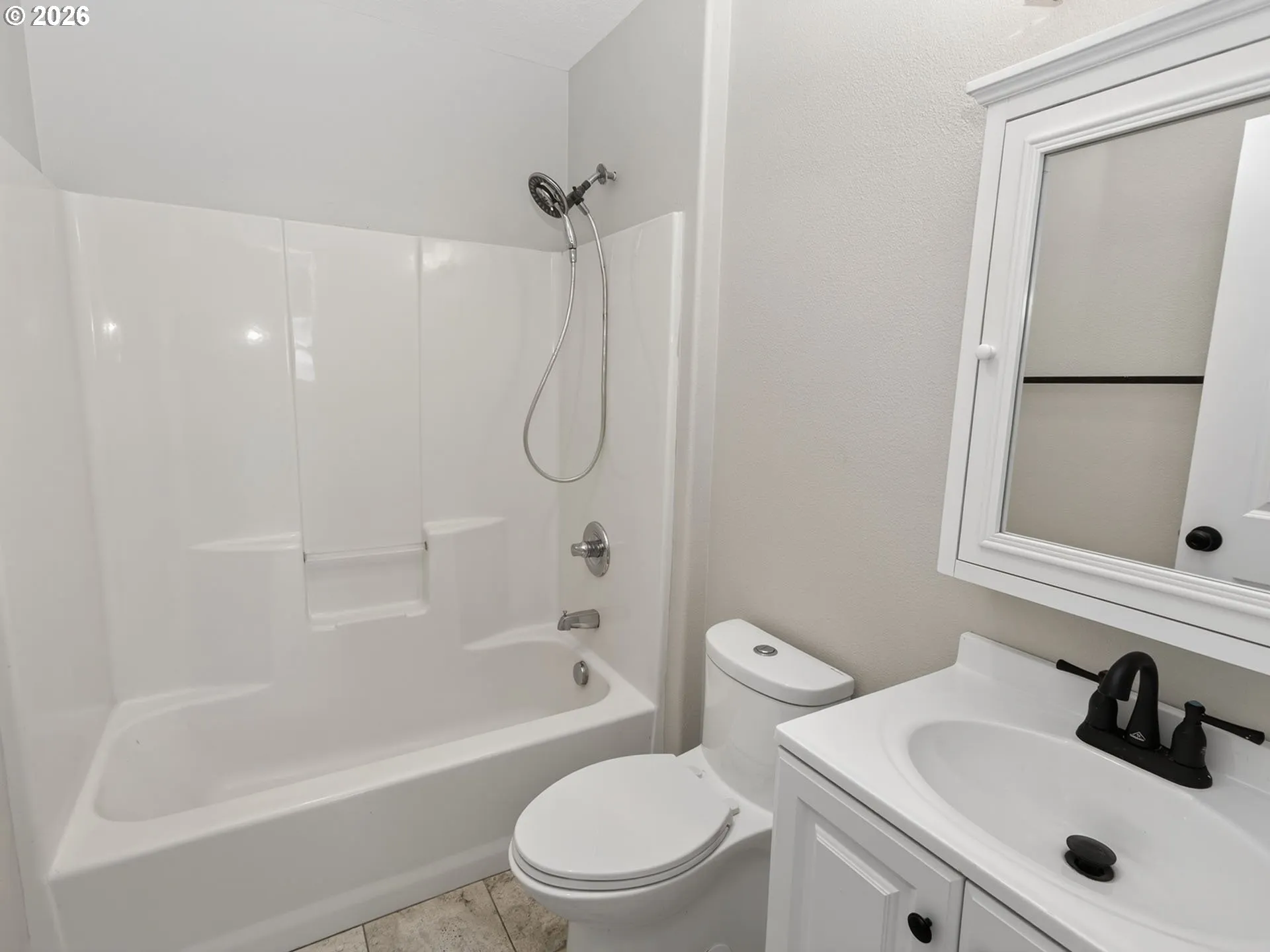 Bathroom-Upper