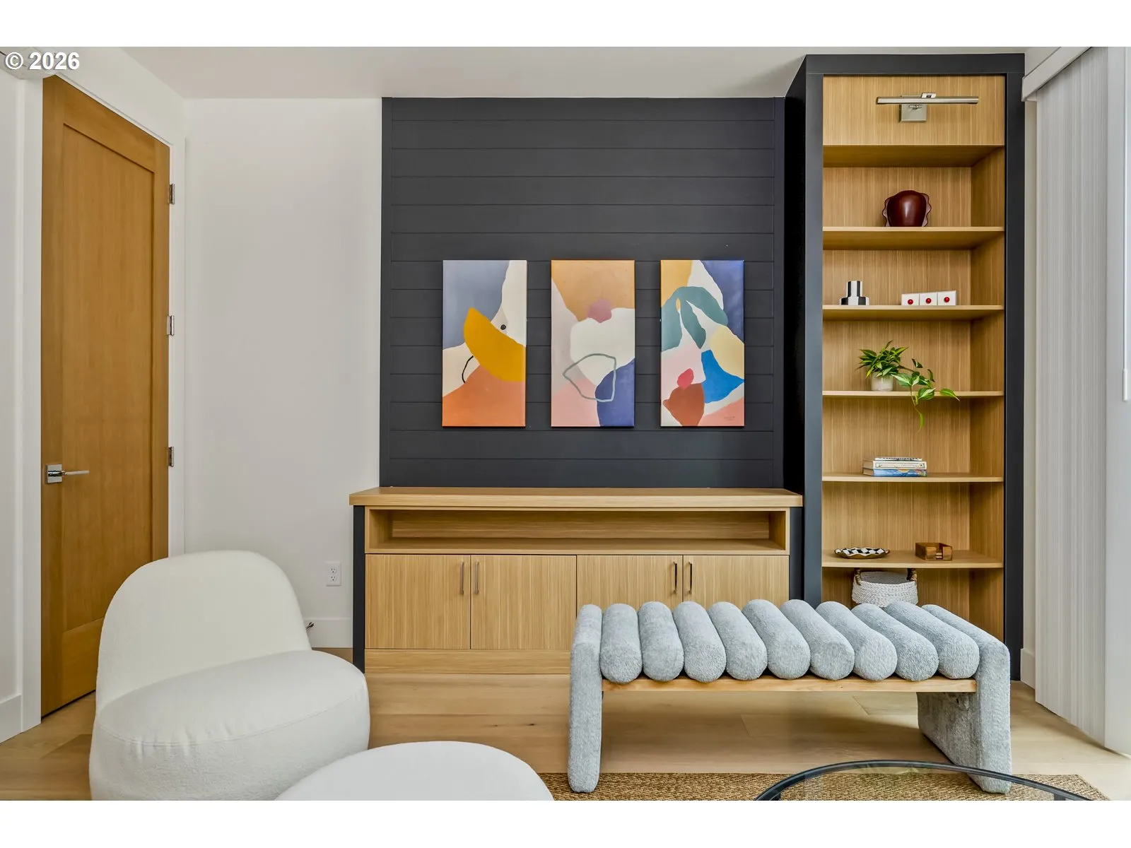Living Room-Built-In Shelving