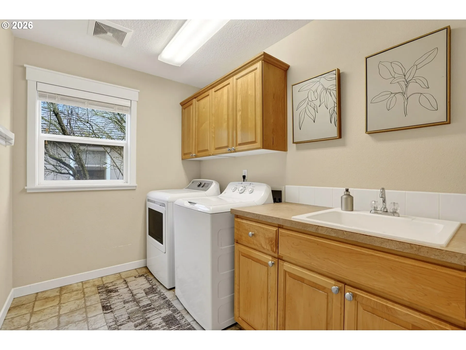 Laundry-Upper