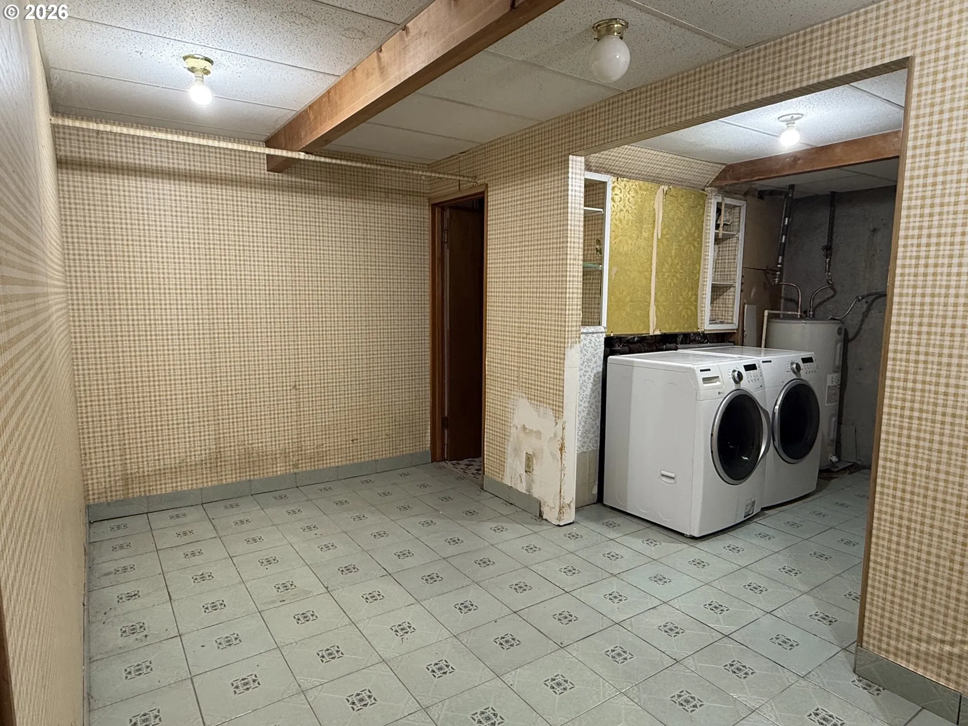 Laundry-basement