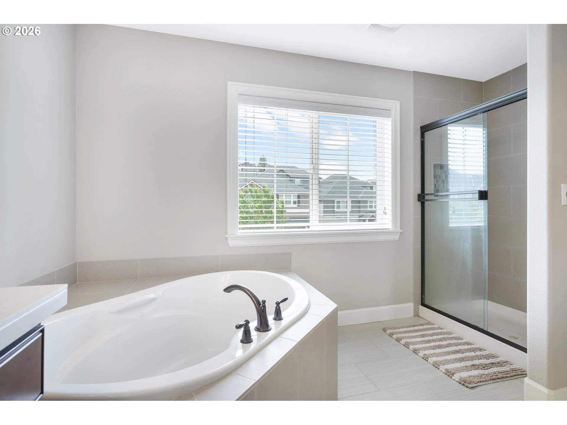 Bathroom-Garden Tub