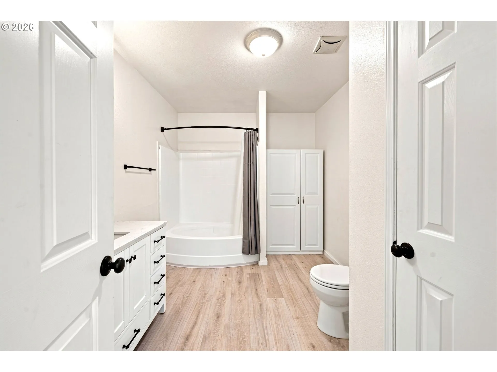 Owner's Suite Bathroom