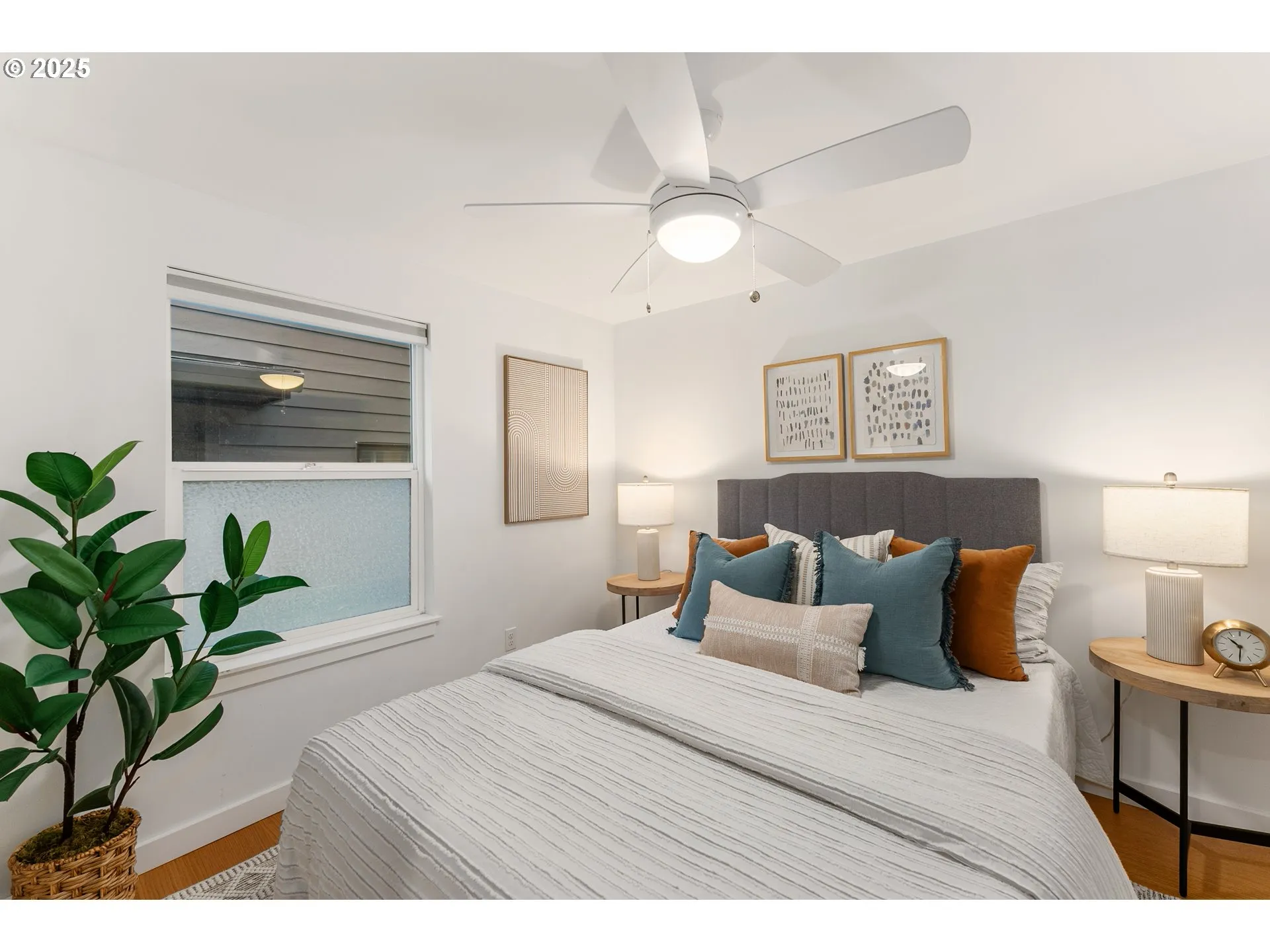 Primary Bedroom-Main