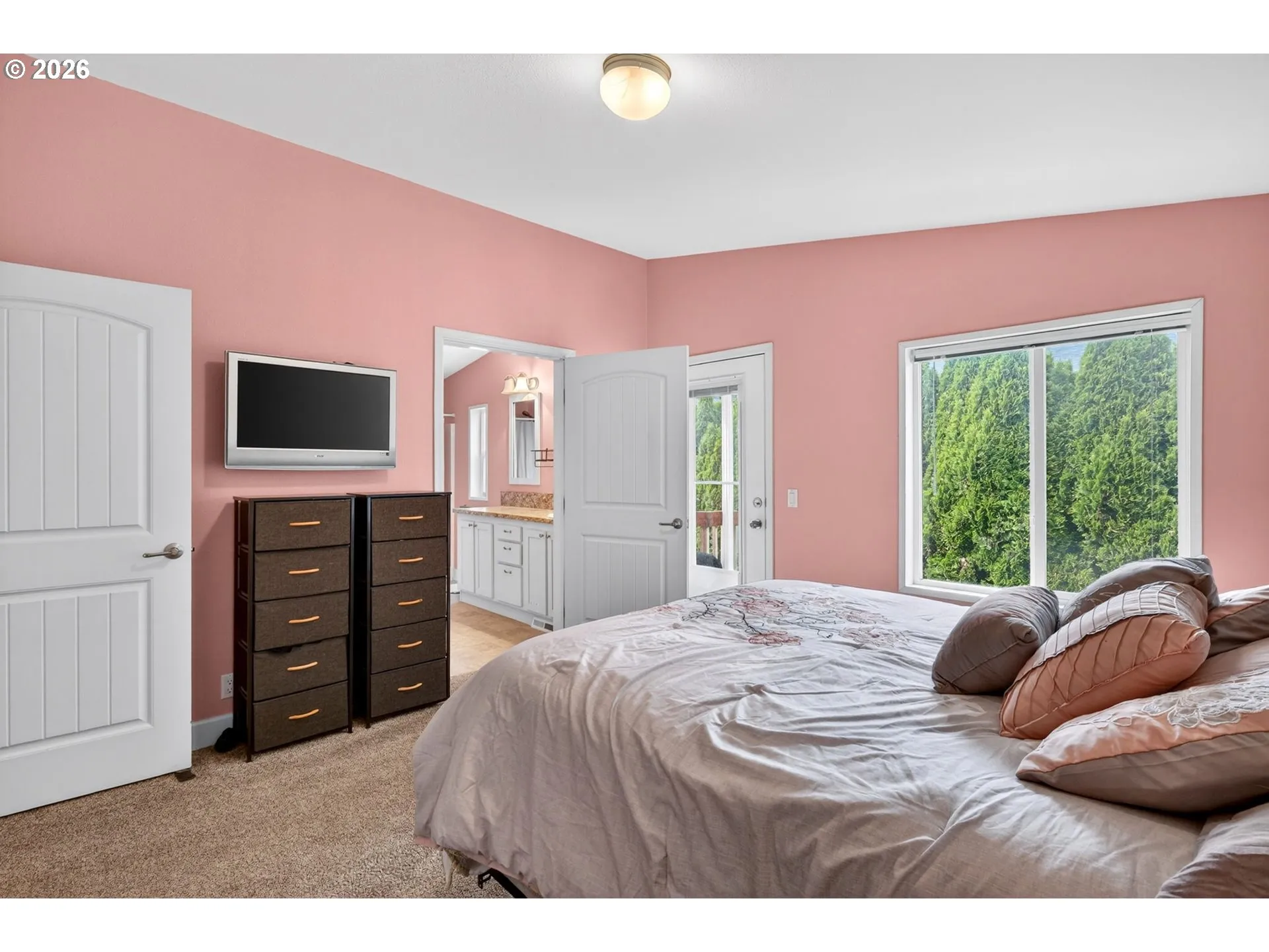 Primary Bedroom-Attached Bathroom