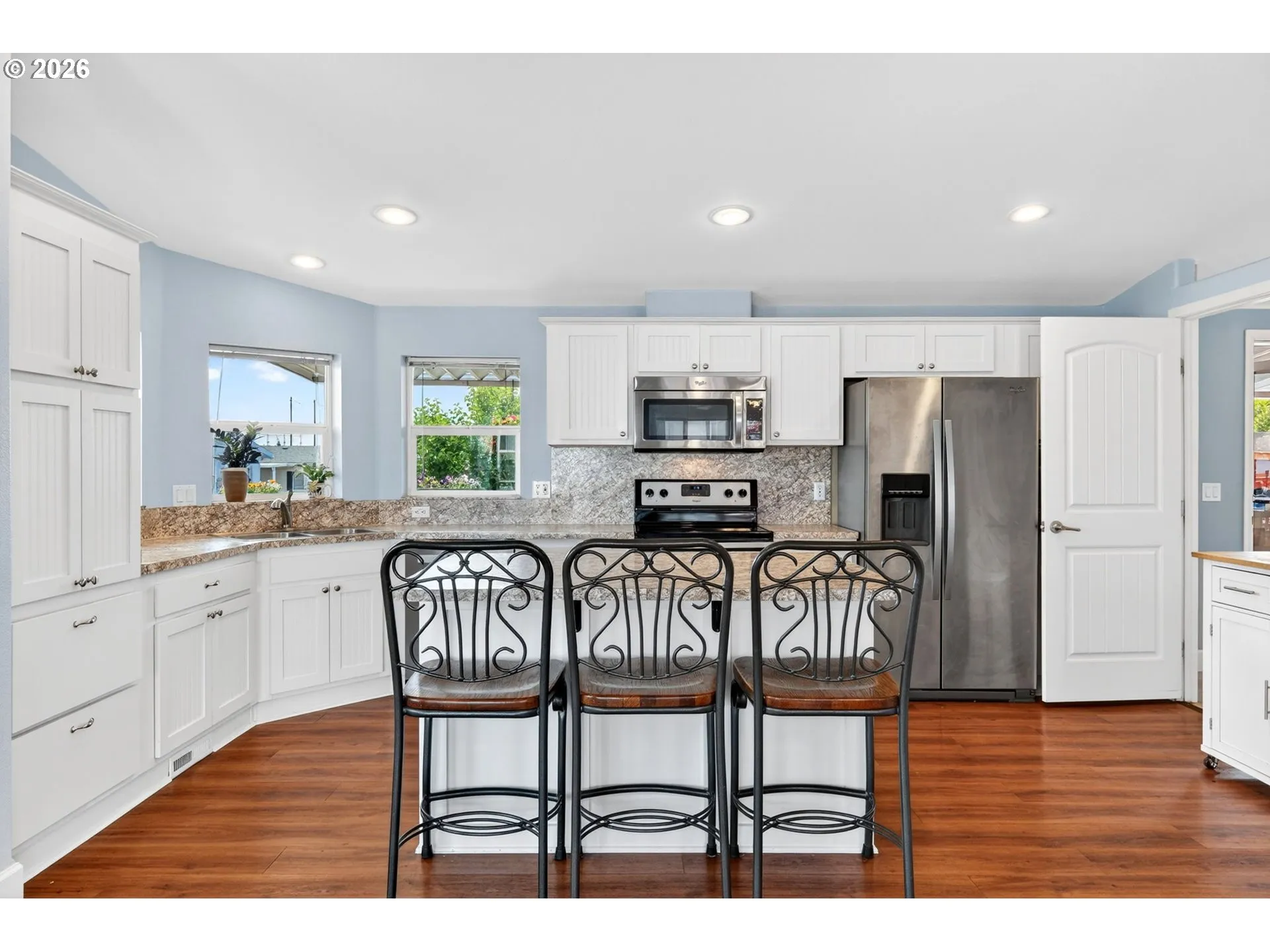 Kitchen-Island