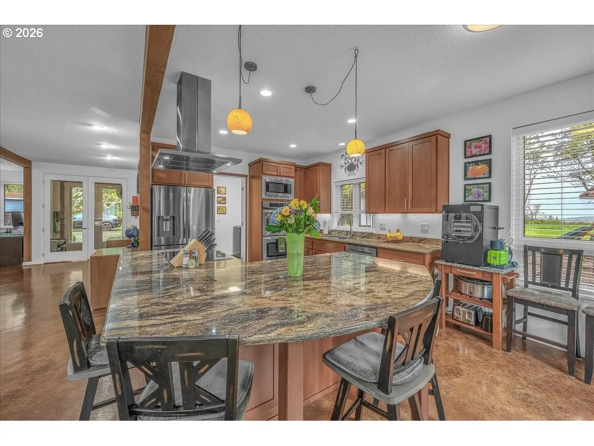 Kitchen-Island