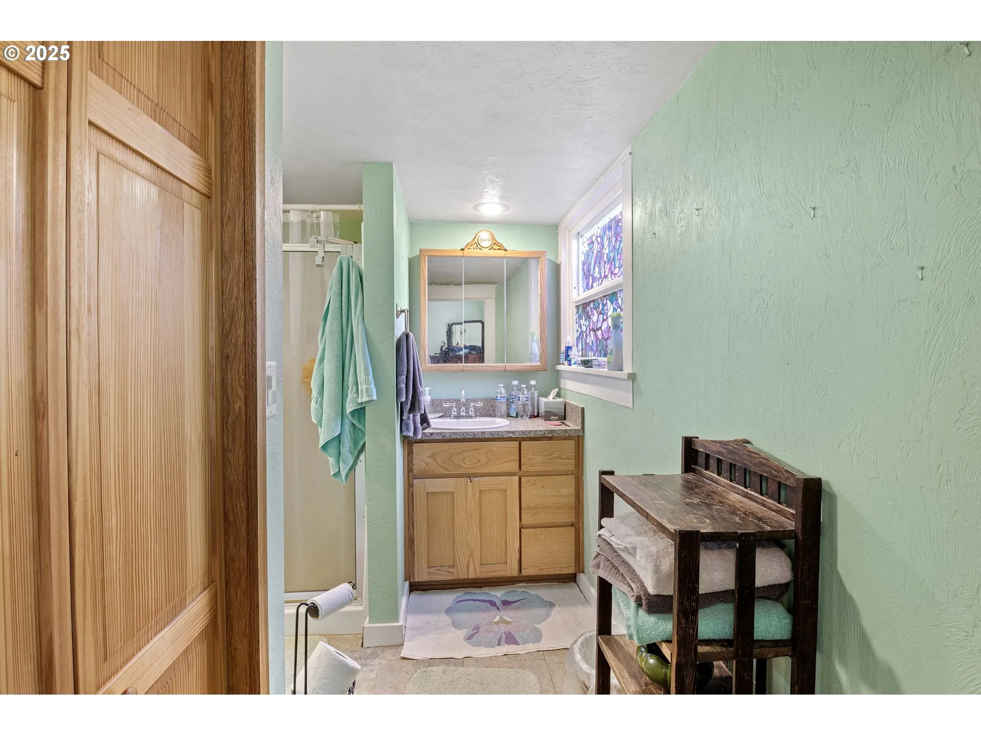 Bathroom, Attached