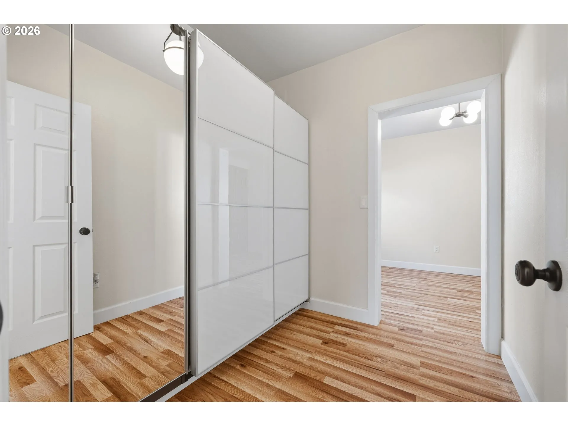 Bedroom, Owner's Suite-Walk-In Closet