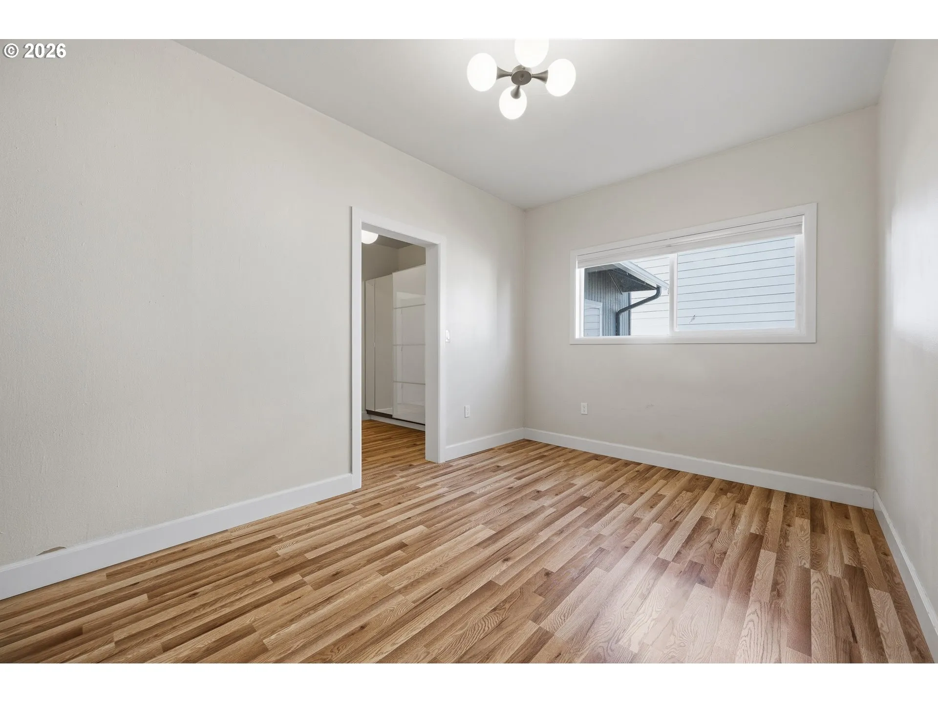 Bedroom, Owner's Suite-Main