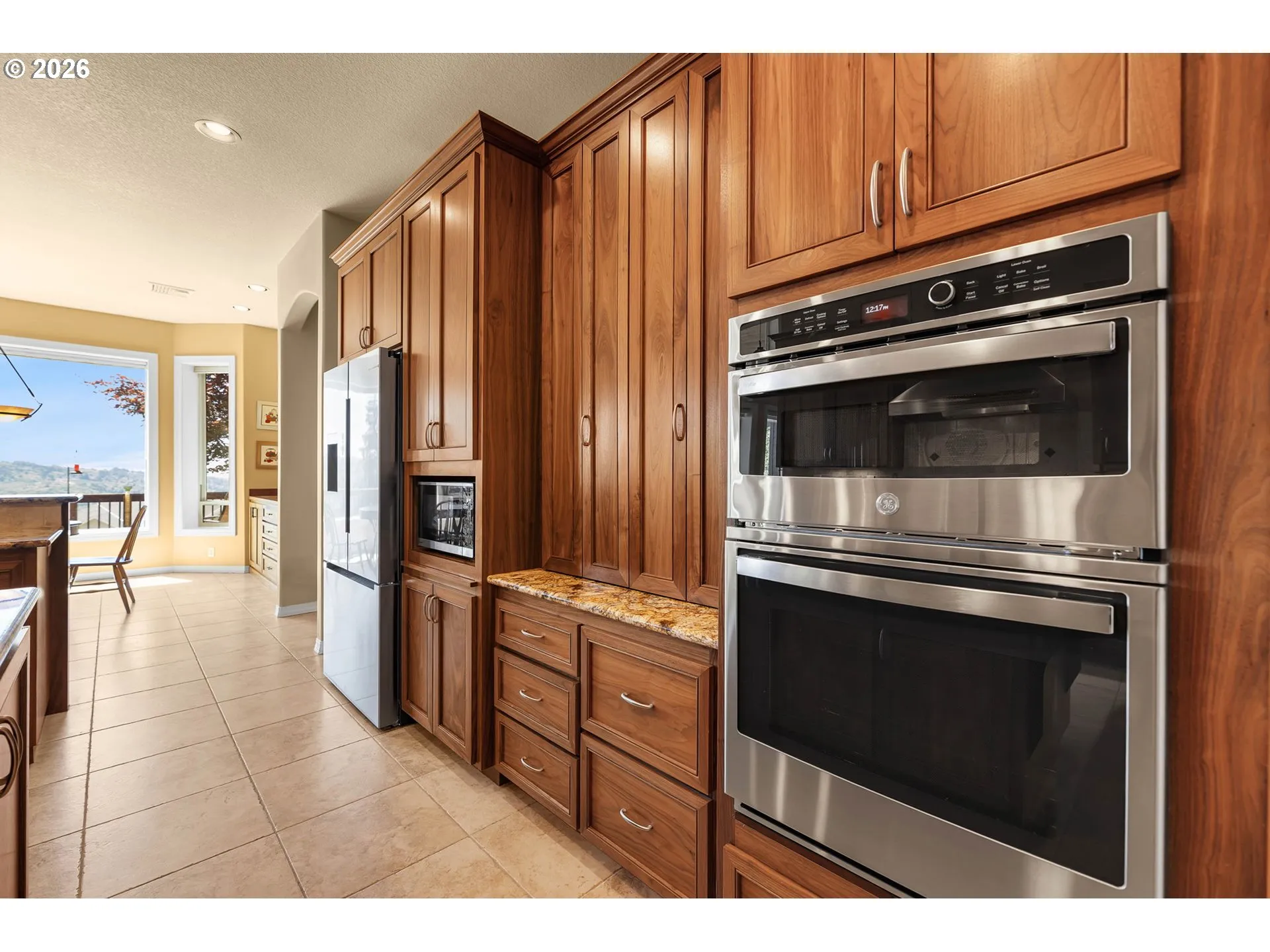 Kitchen-Oven