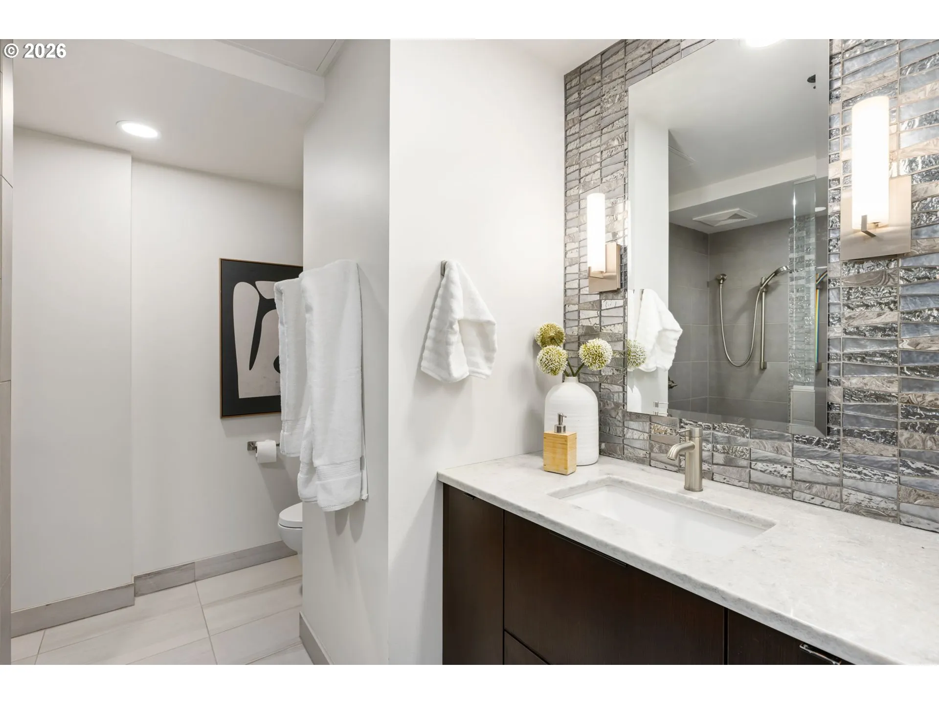 Bathroom, Attached