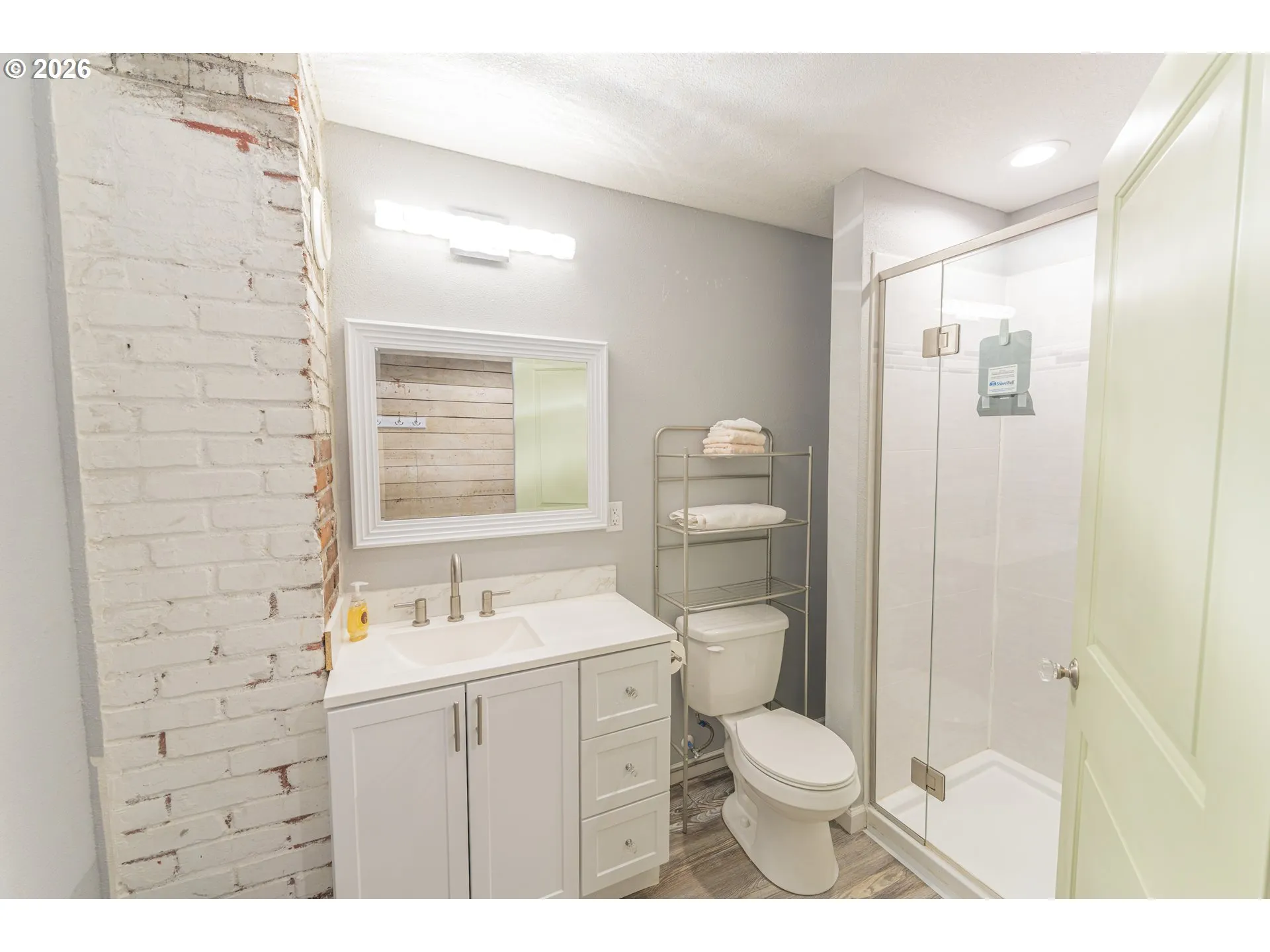 Bathroom-Lower