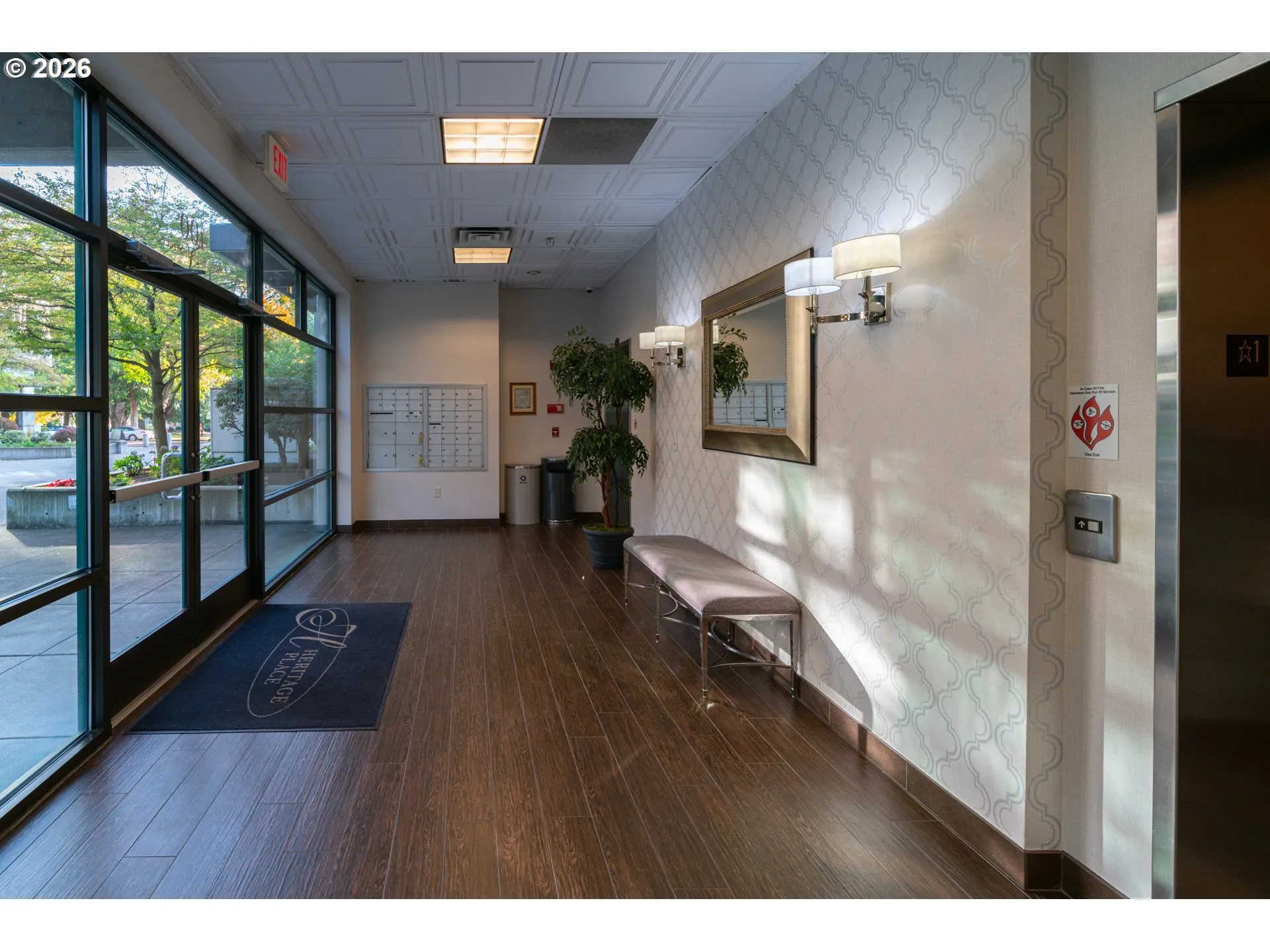 Entrance/Foyer