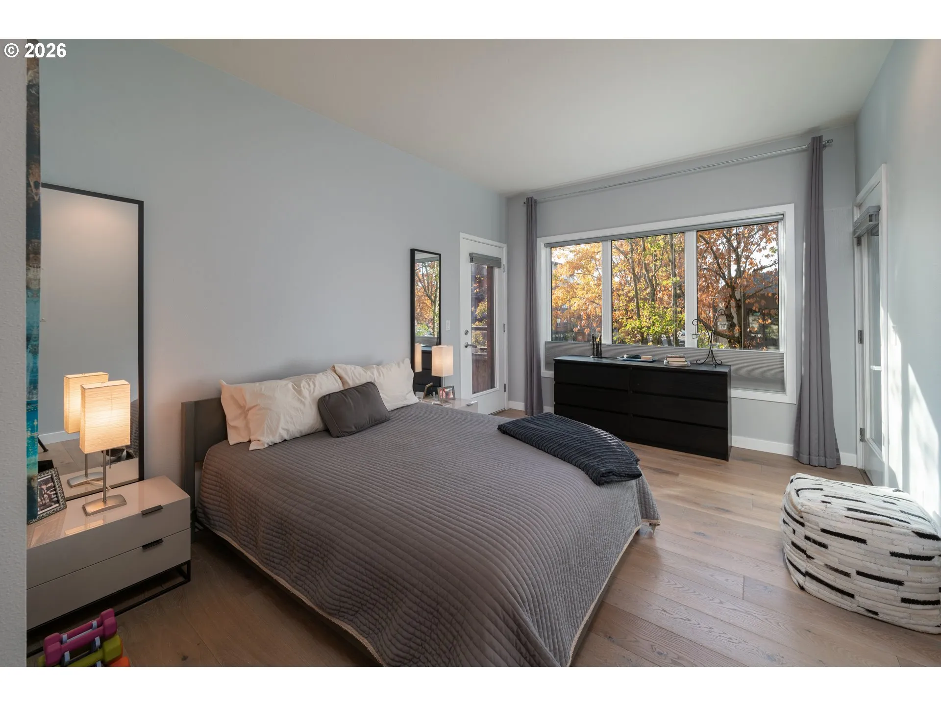 Bedroom, Primary