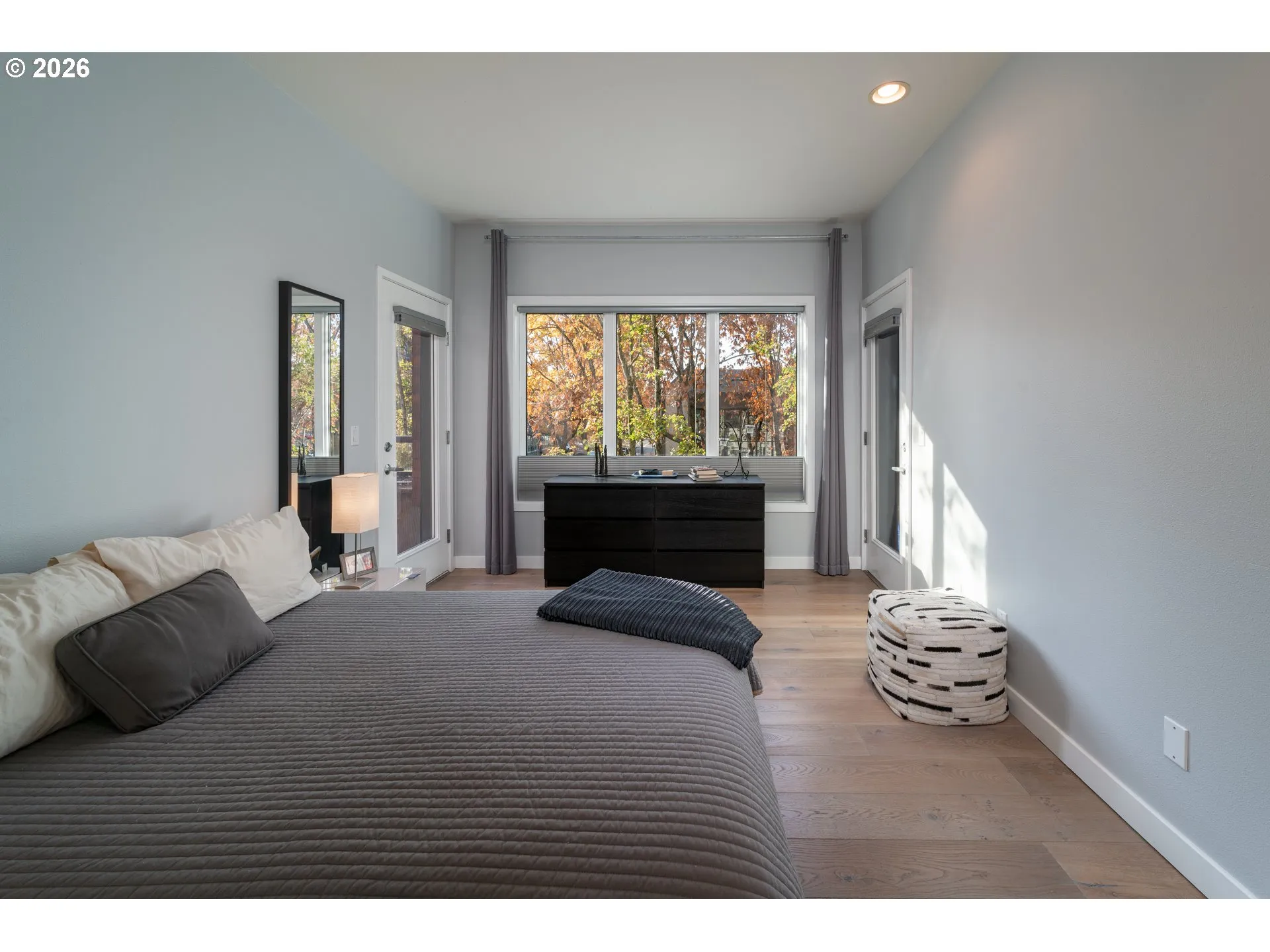 Bedroom, Primary