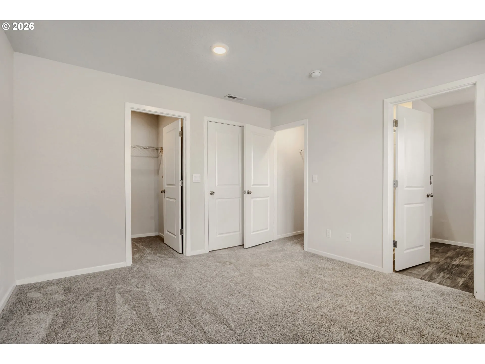 Bedroom, Owner's Suite-Walk-In Closet
