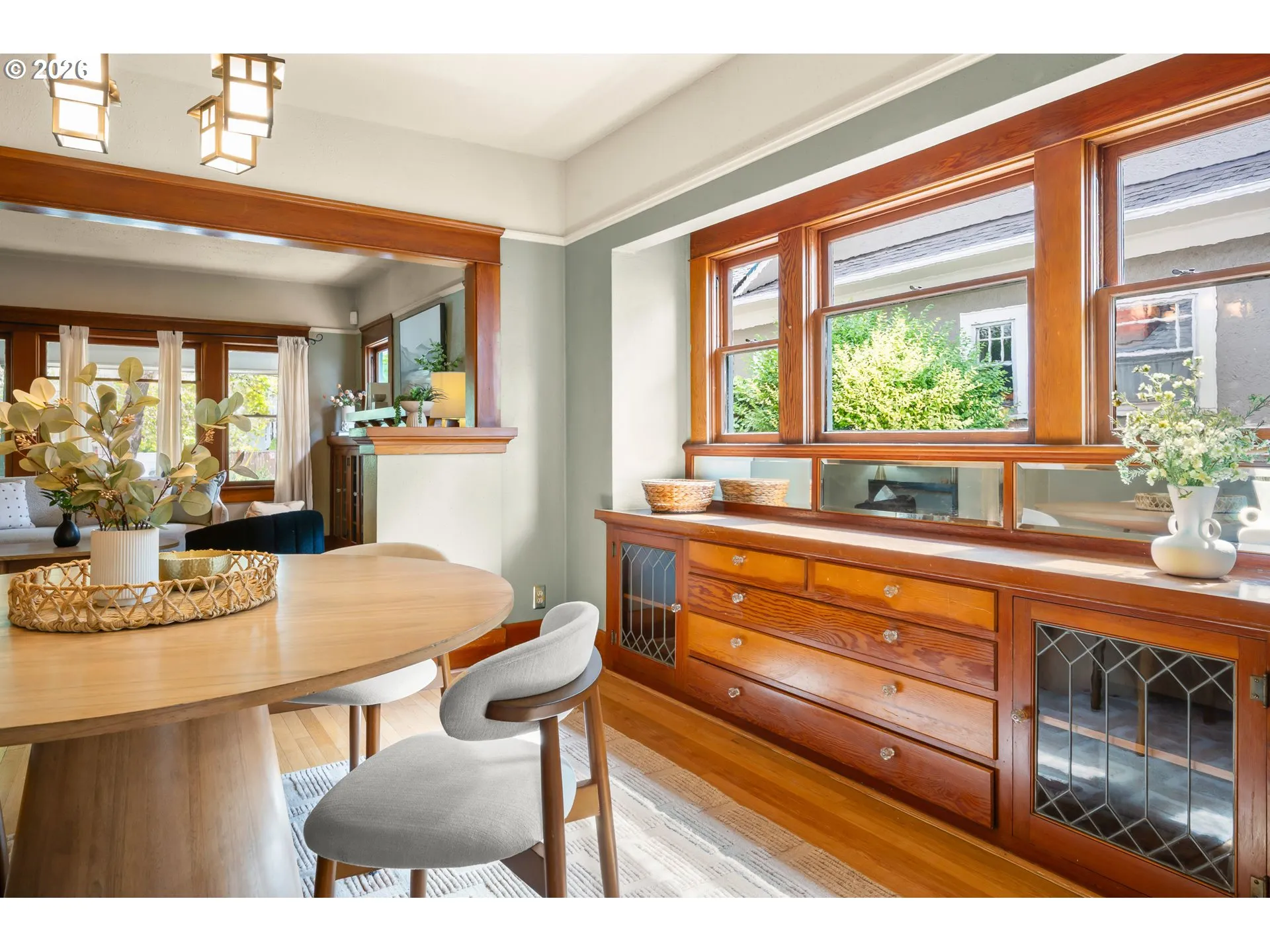 Dining Room-Built-In Cabinets