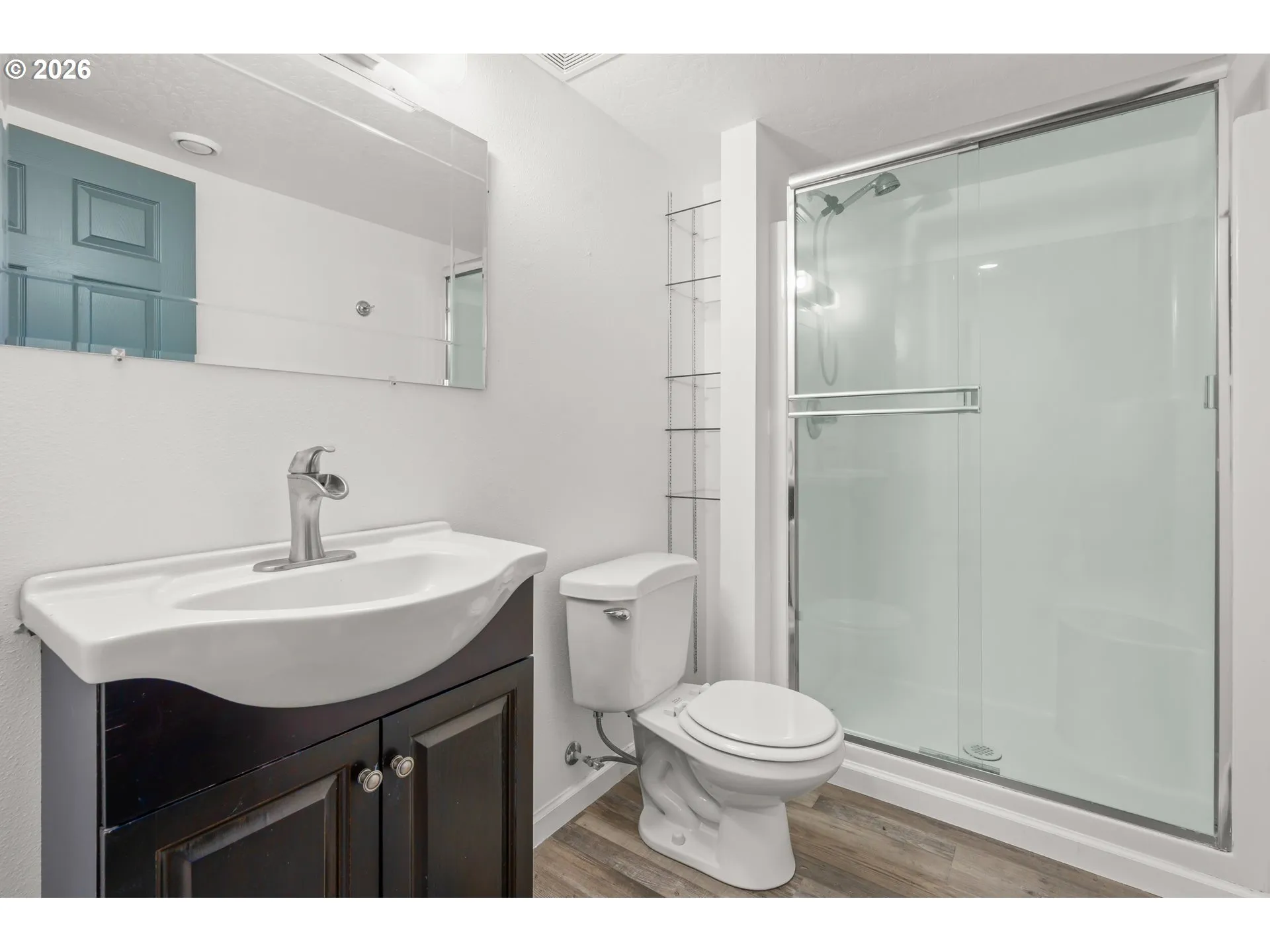 Bathroom-Lower
