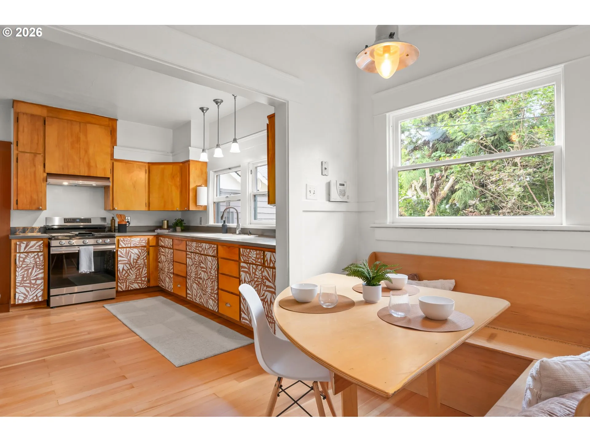 Kitchen/Nook-Eating Area