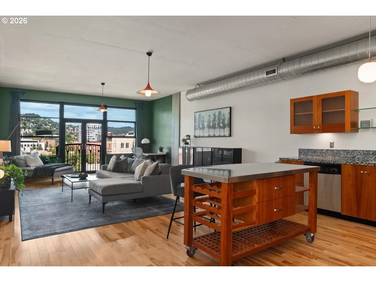 Living Room/Dining Room
