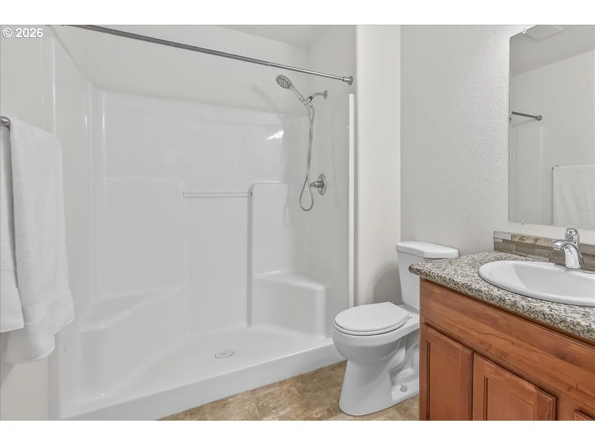 Bathroom-Walk in Shower