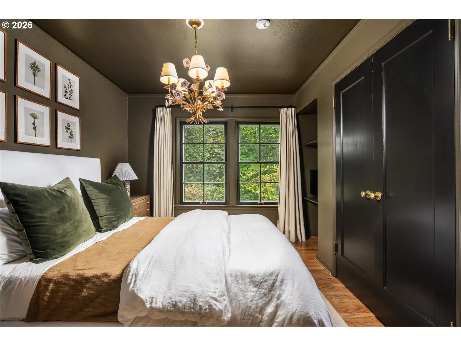 Bedroom-Main