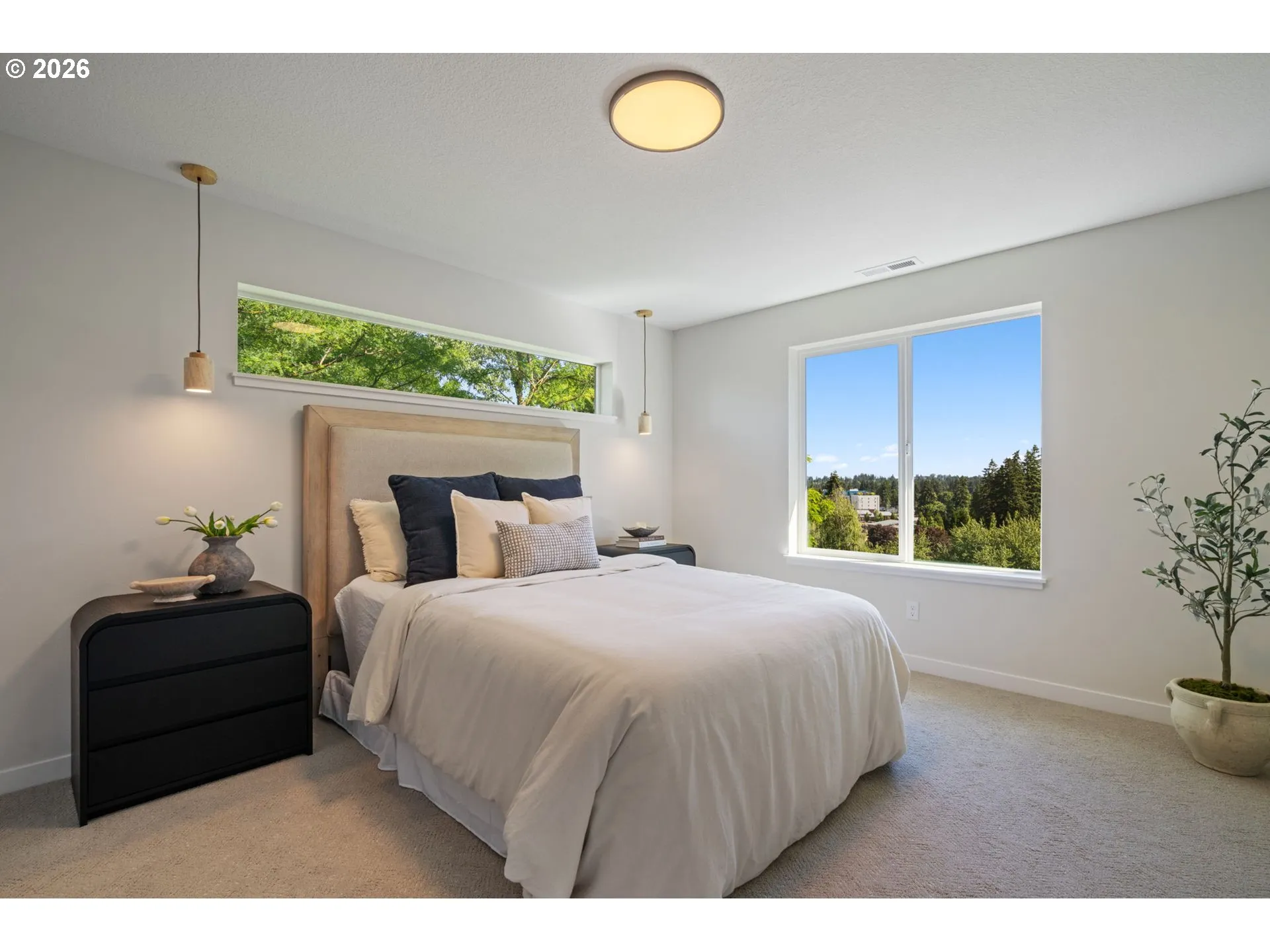 Bedroom, Primary-Upper