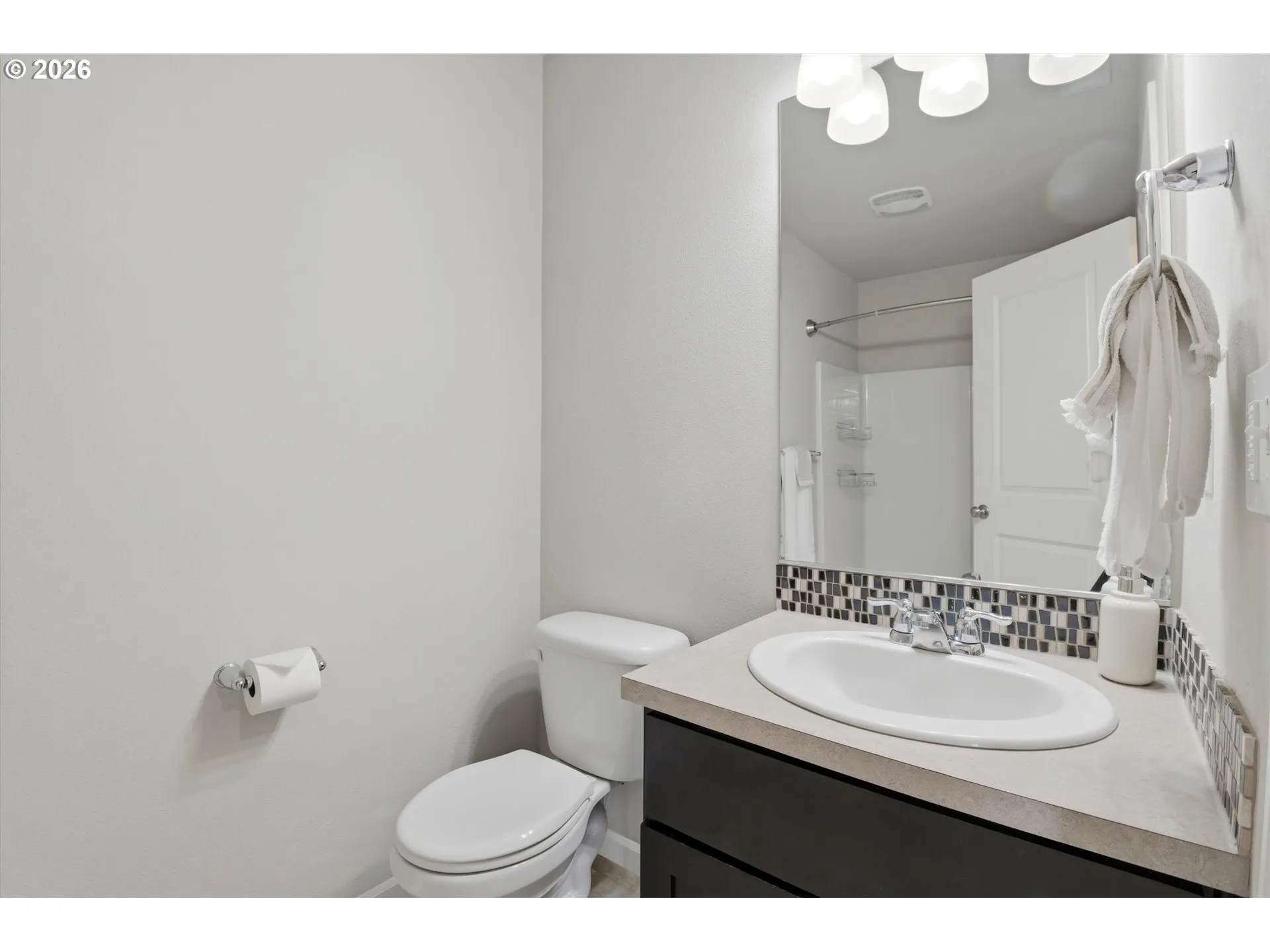 Bathroom-Upper