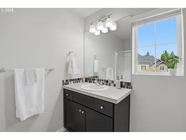 Primary Bedroom-Attached Bathroom