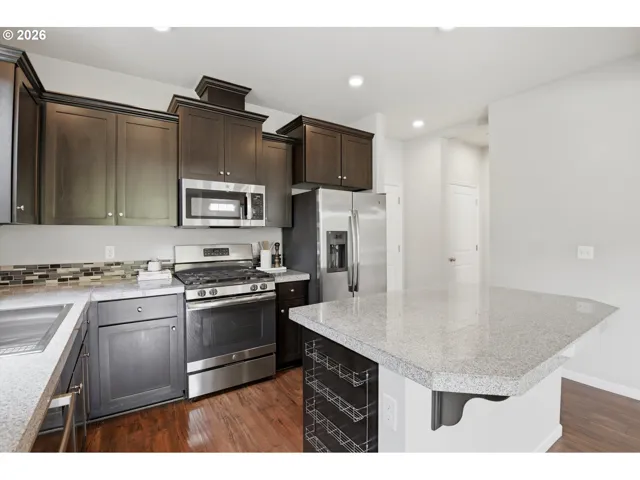 Kitchen-Island