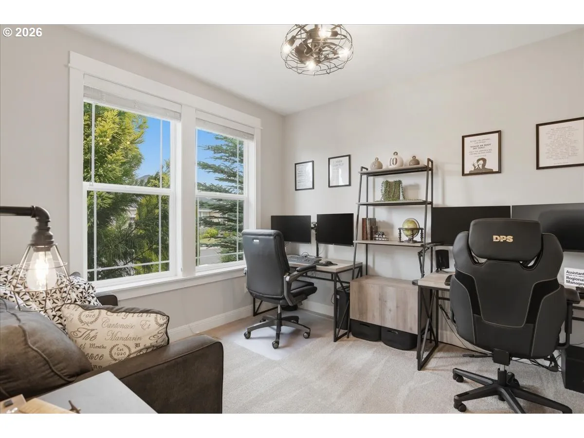 Den/Office-Main