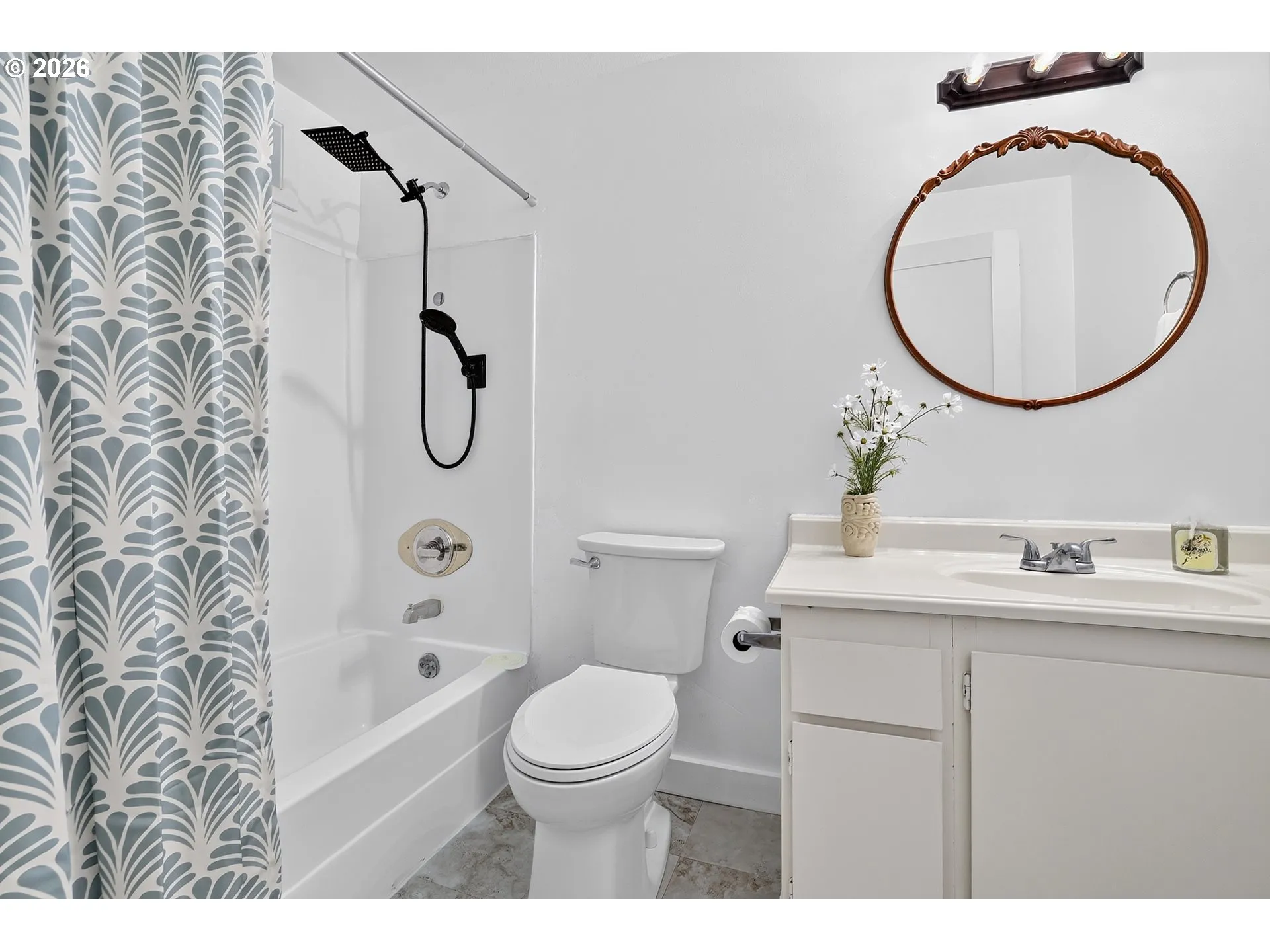 Bathroom, Attached