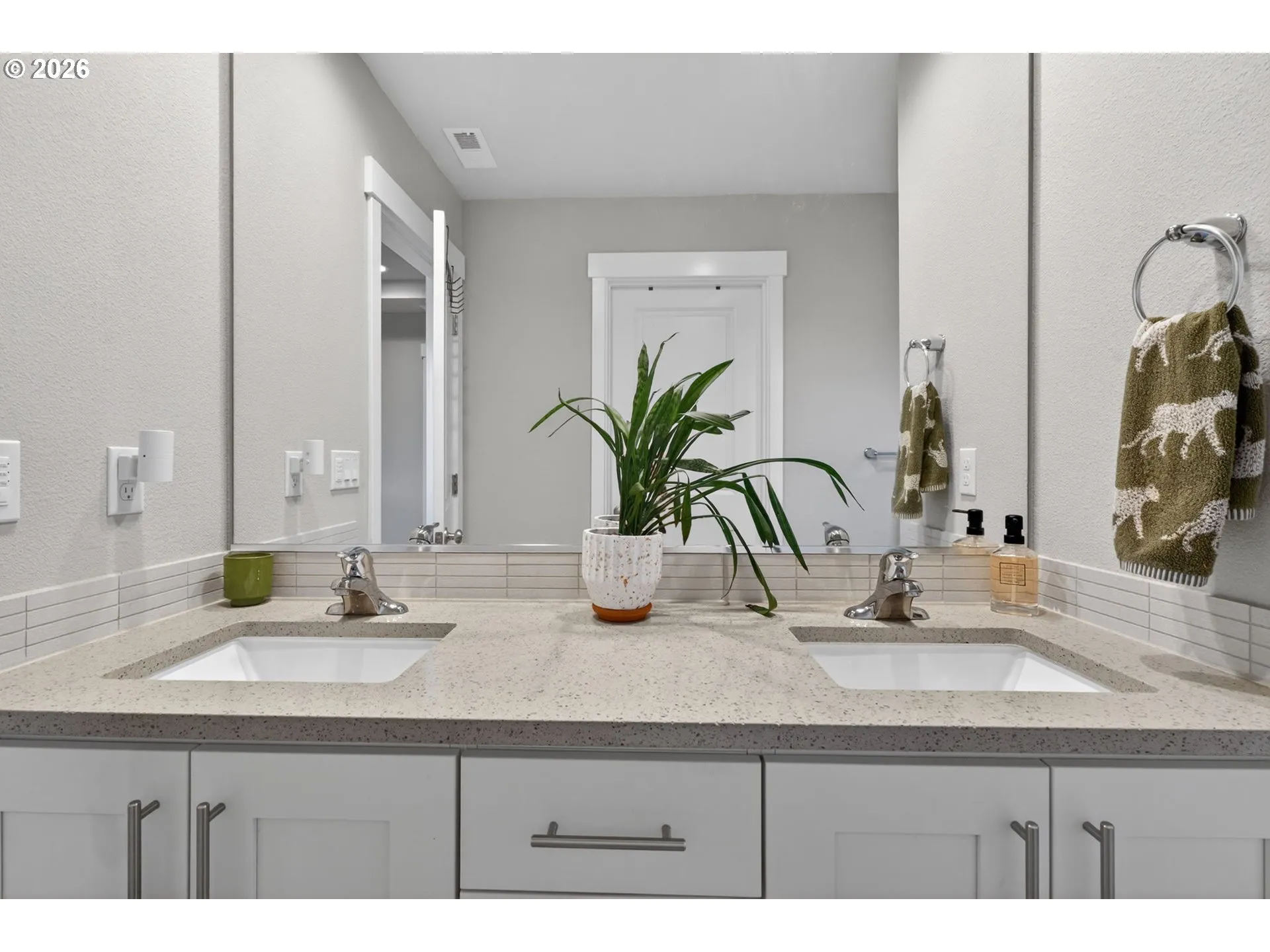 Bathroom, Attached