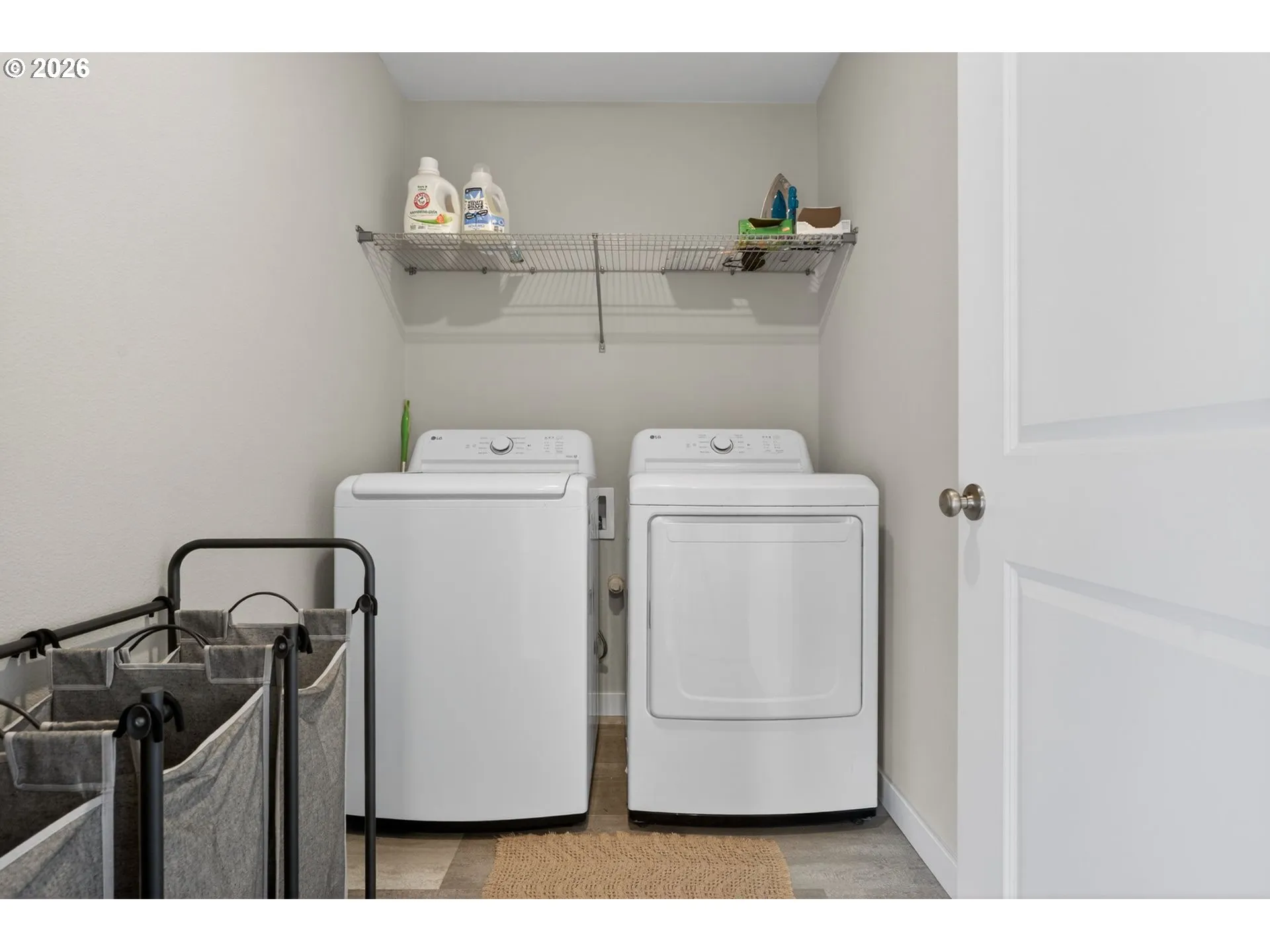 Laundry-Upper