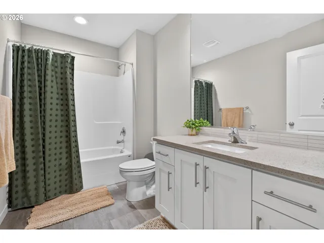 Bathroom-Hall