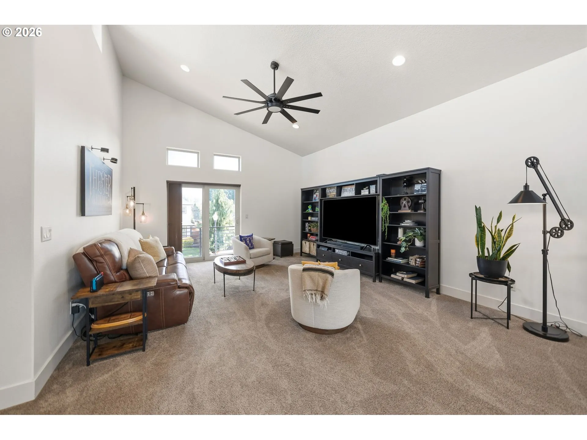 Bonus Room-Vaulted Ceilings