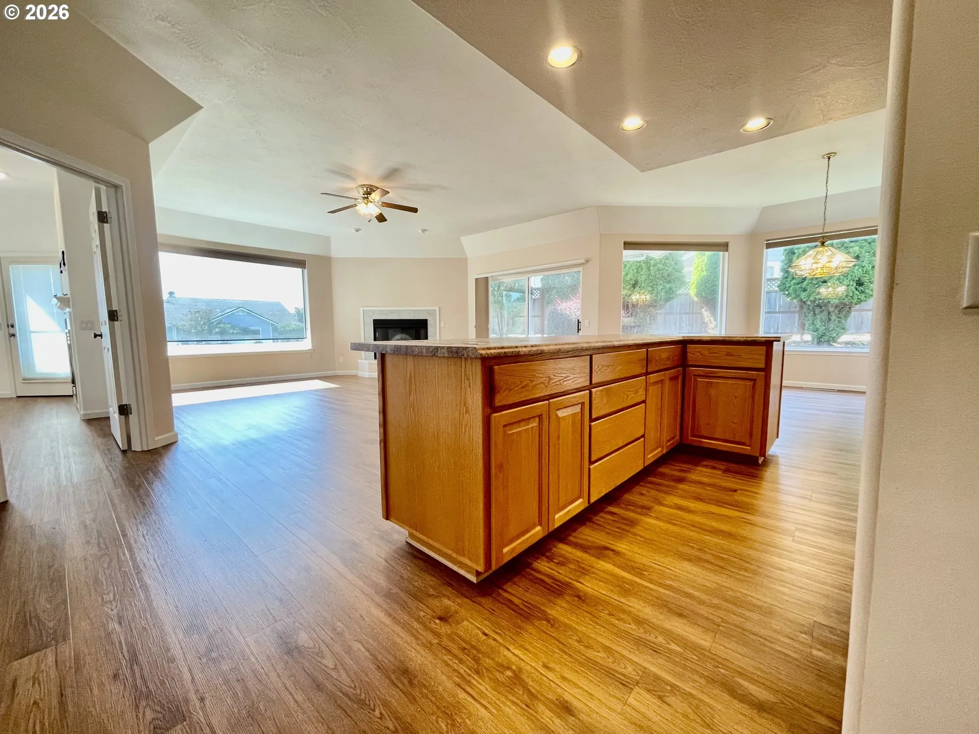 Kitchen-Island