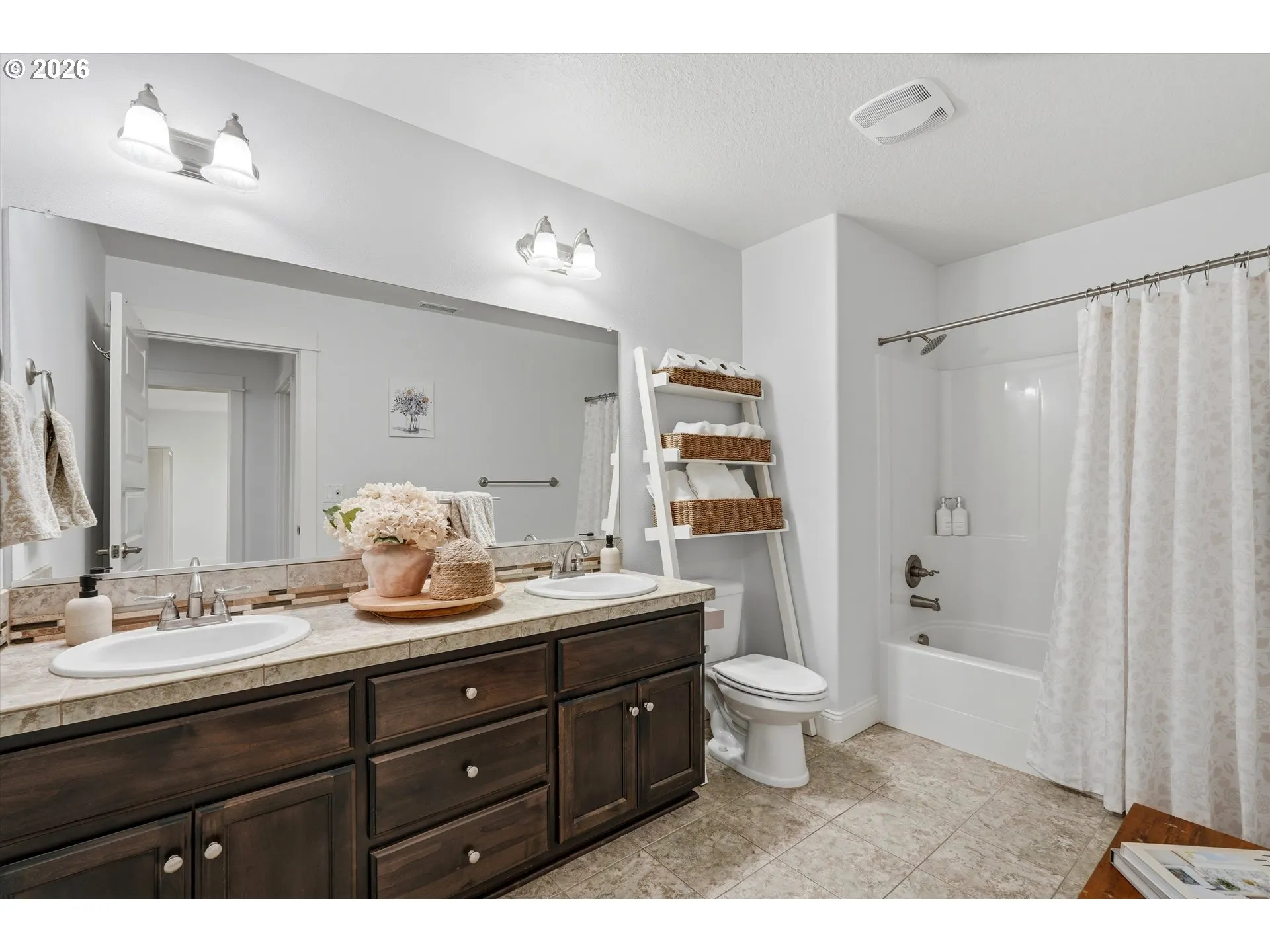 Bathroom-Double Sinks