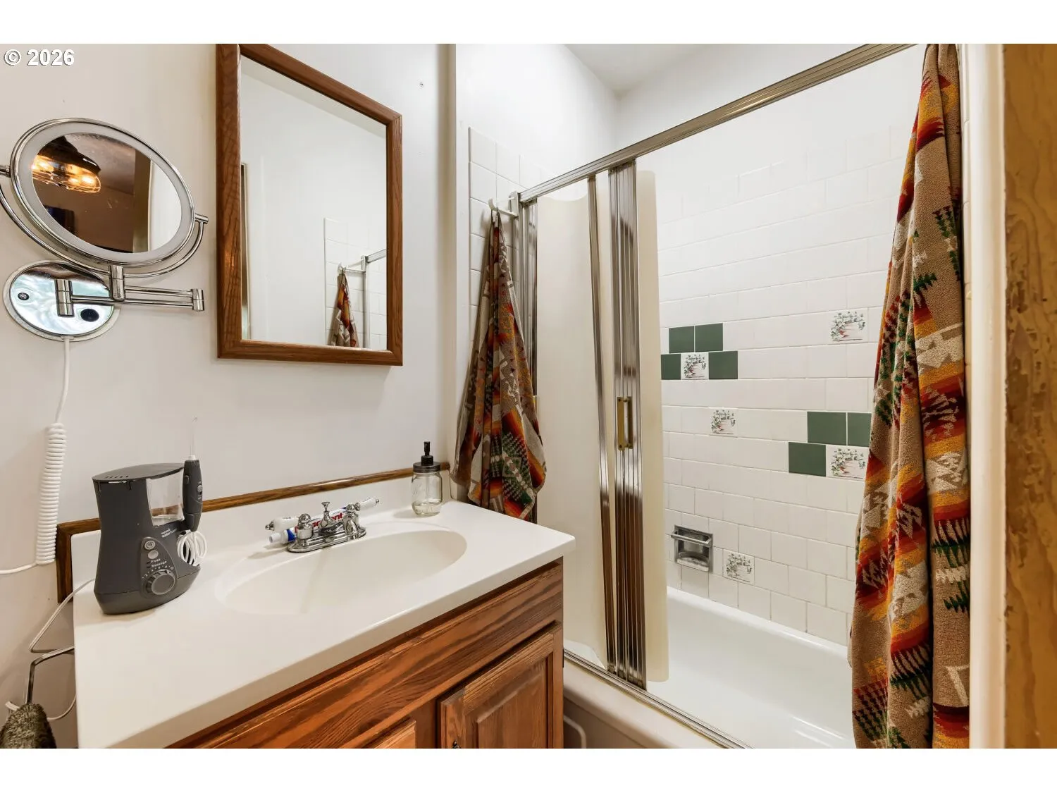 Bathroom, Attached