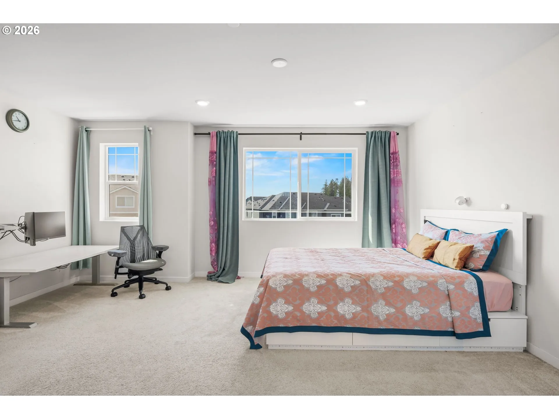 Bedroom, Primary-Upper