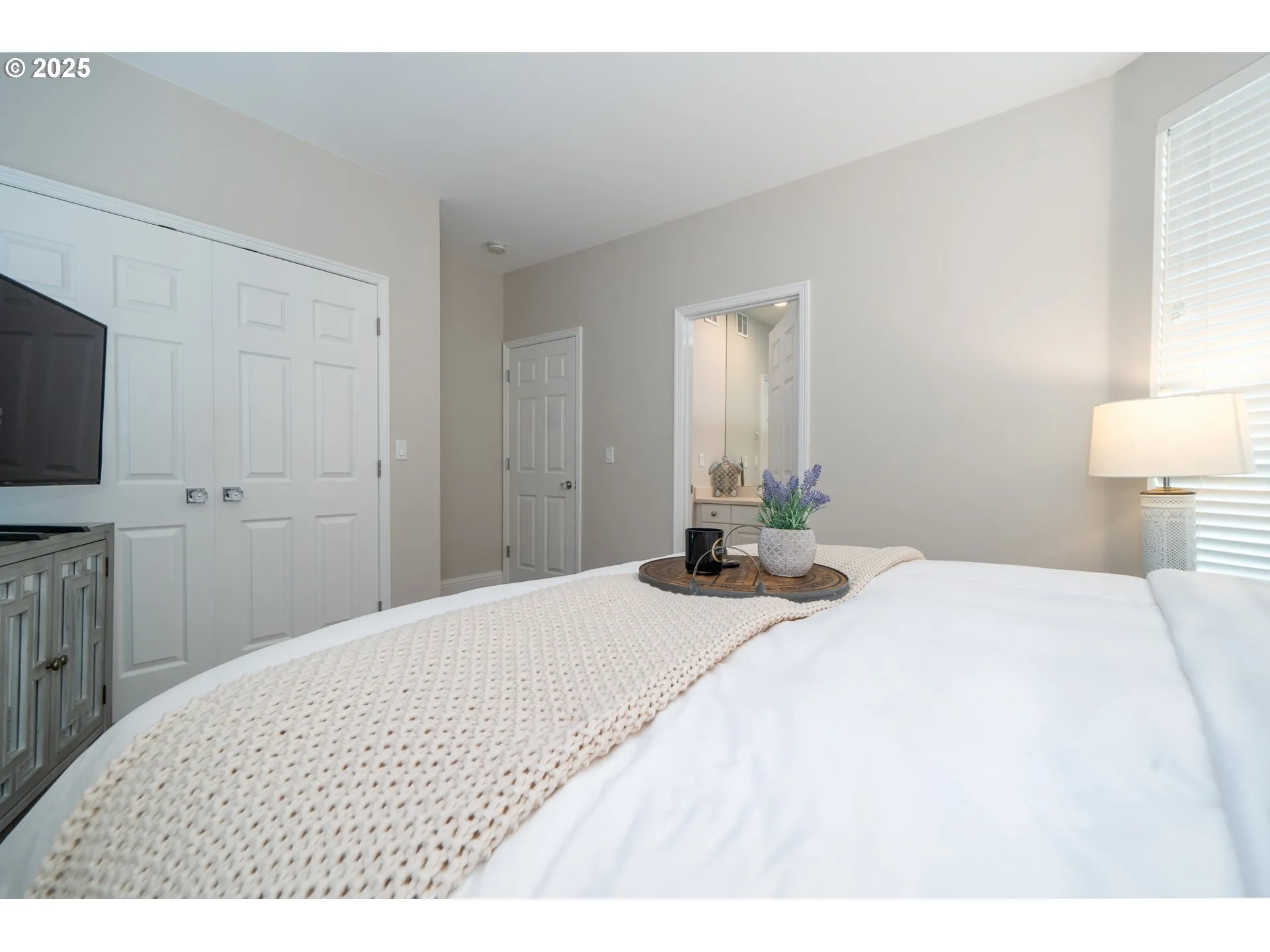 Bedroom-Guest