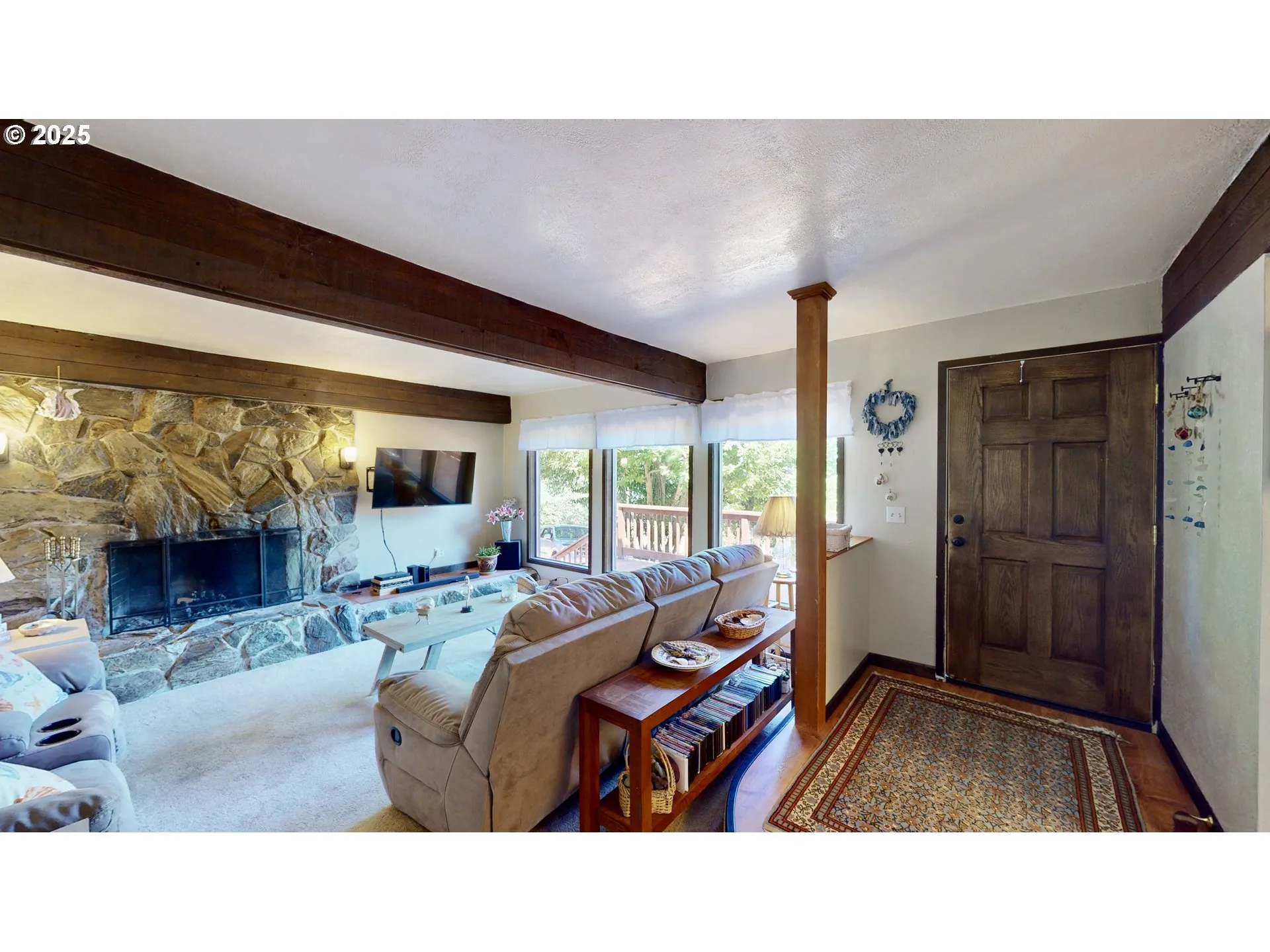 Living Room/Entrance-# 2