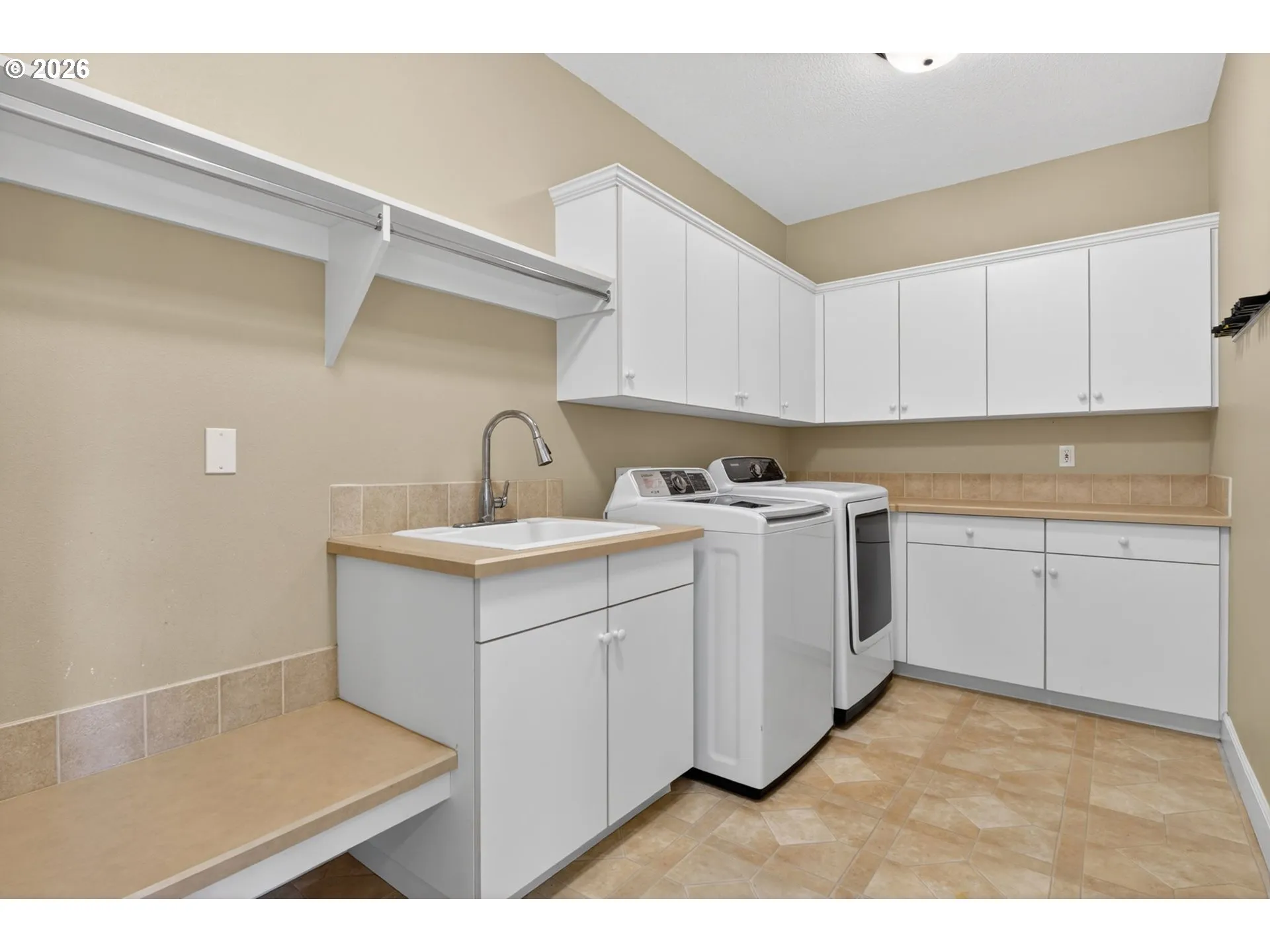 Laundry-Main