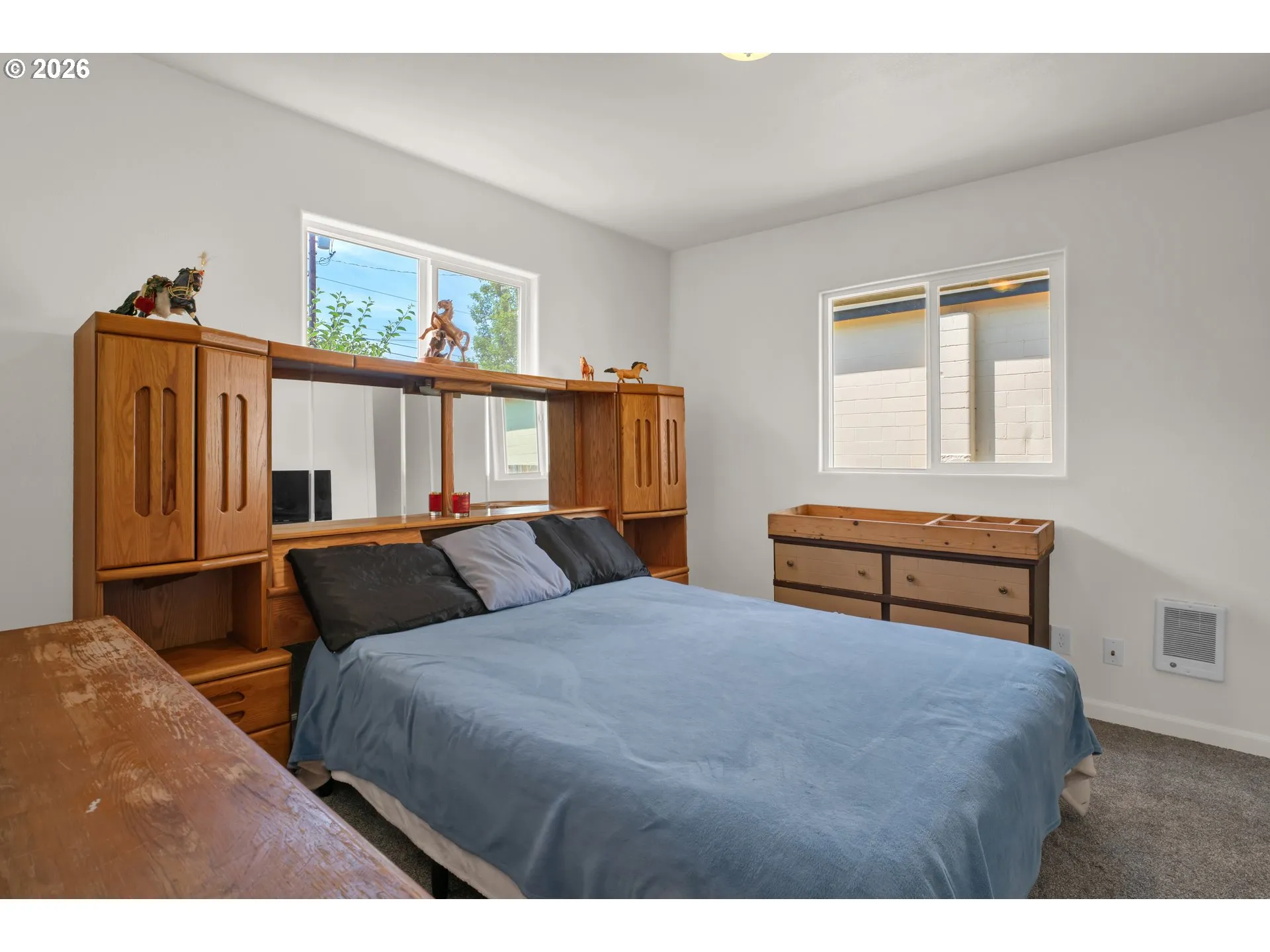 Bedroom, Primary