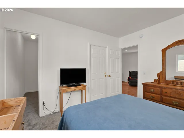 Bedroom, Primary-Walk-In Closet