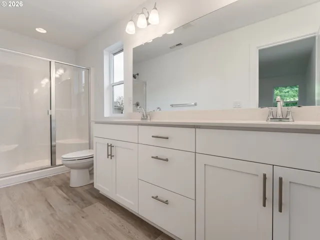Primary Bedroom-Attached Bathroom