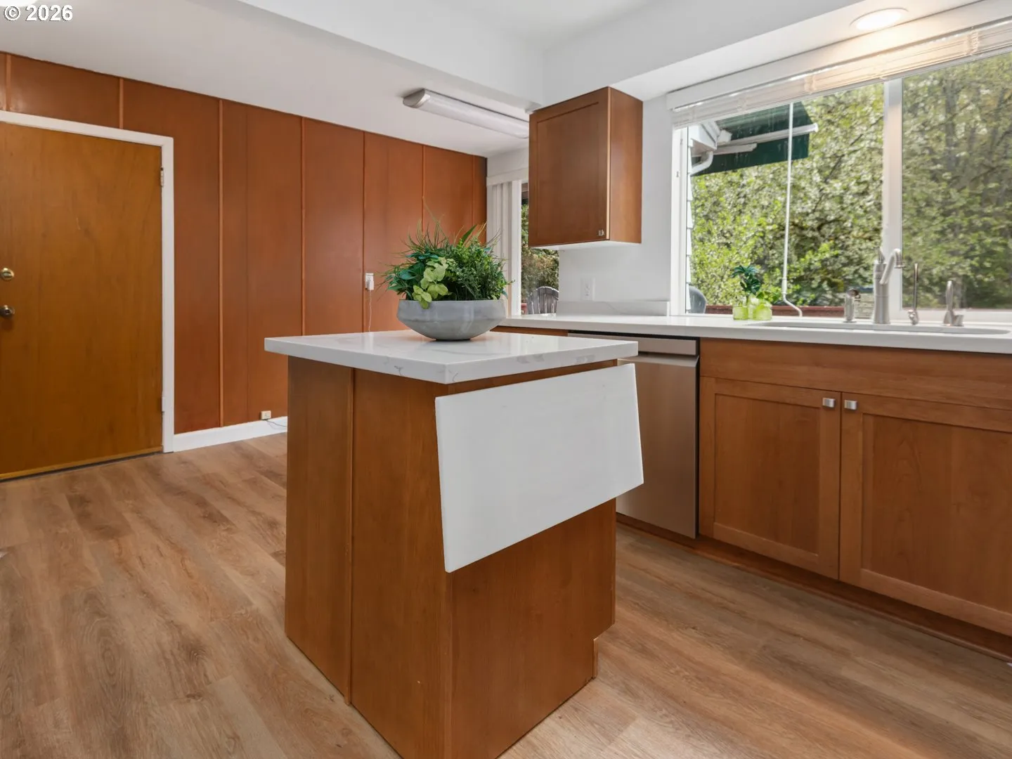 Kitchen-Island