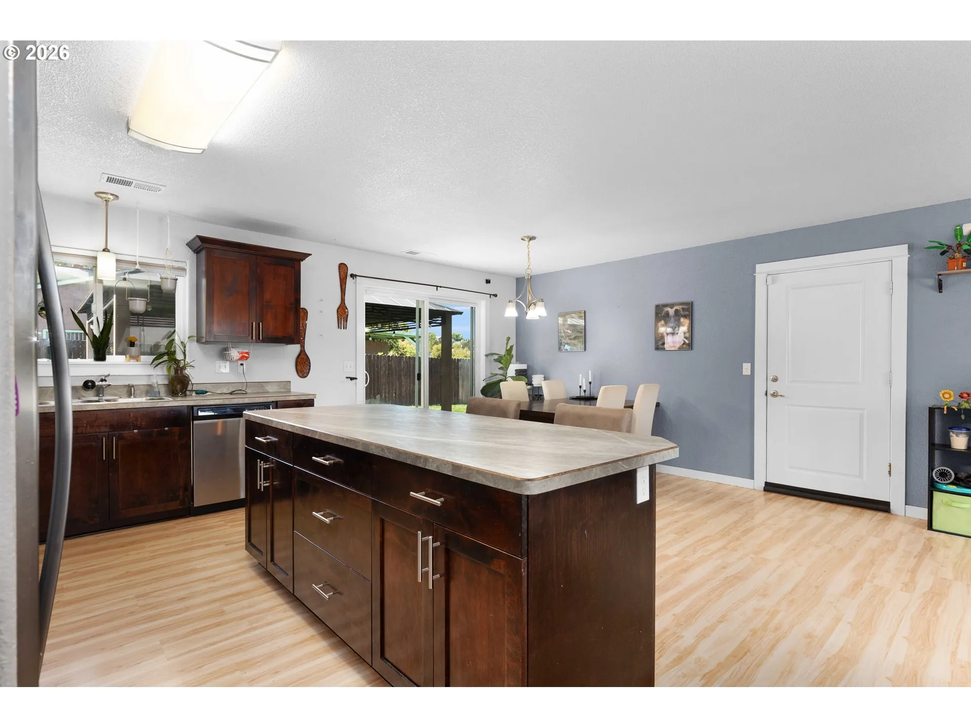 Kitchen-Island