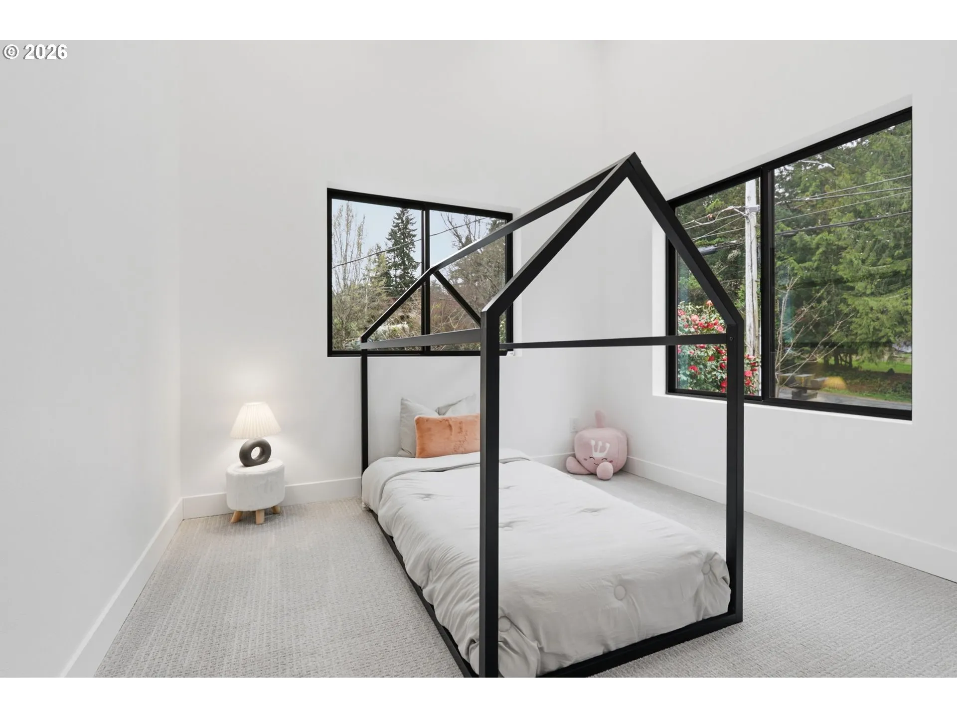 Bedroom-Upper