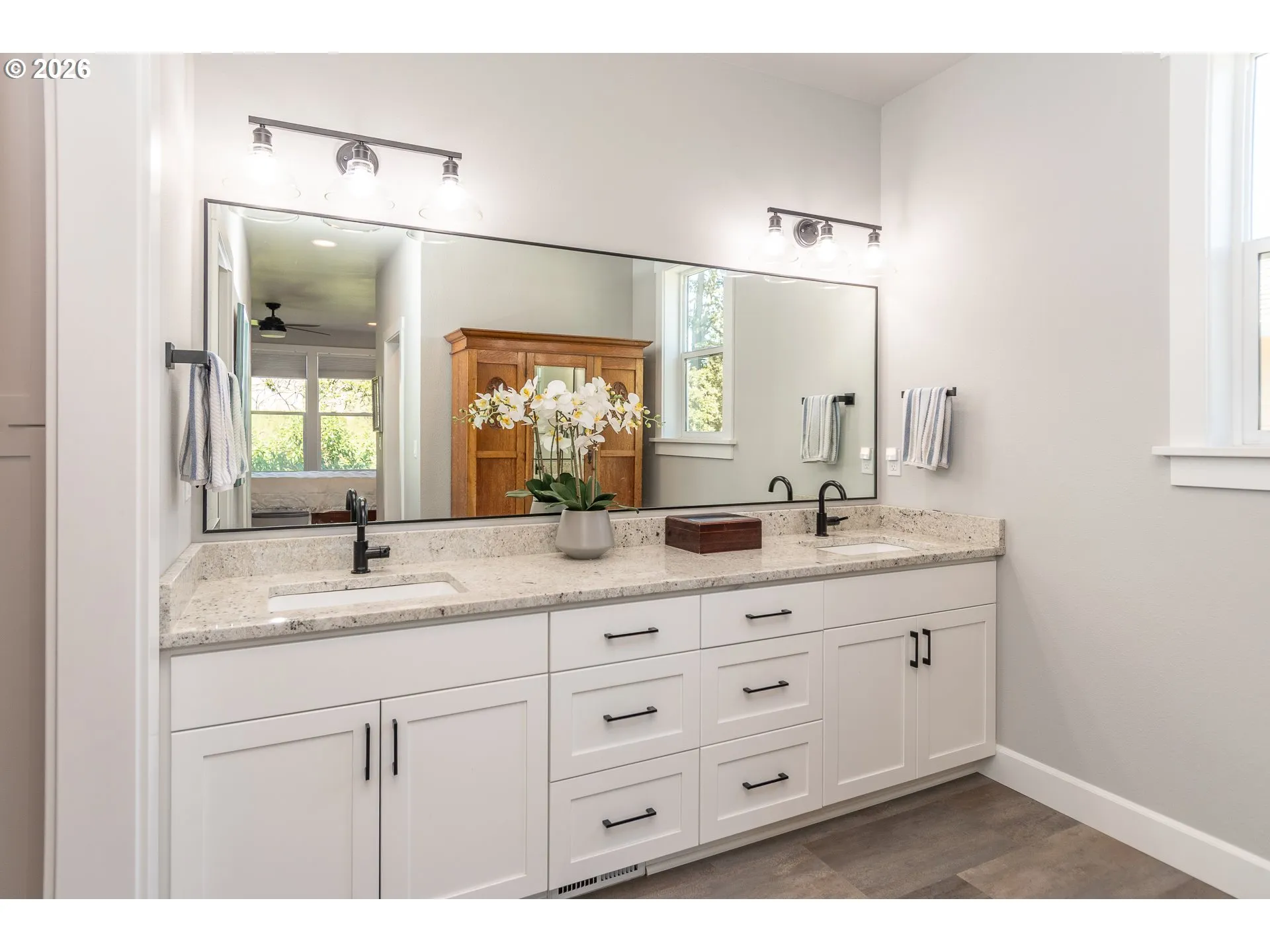 Bathroom, Attached-Double Sinks